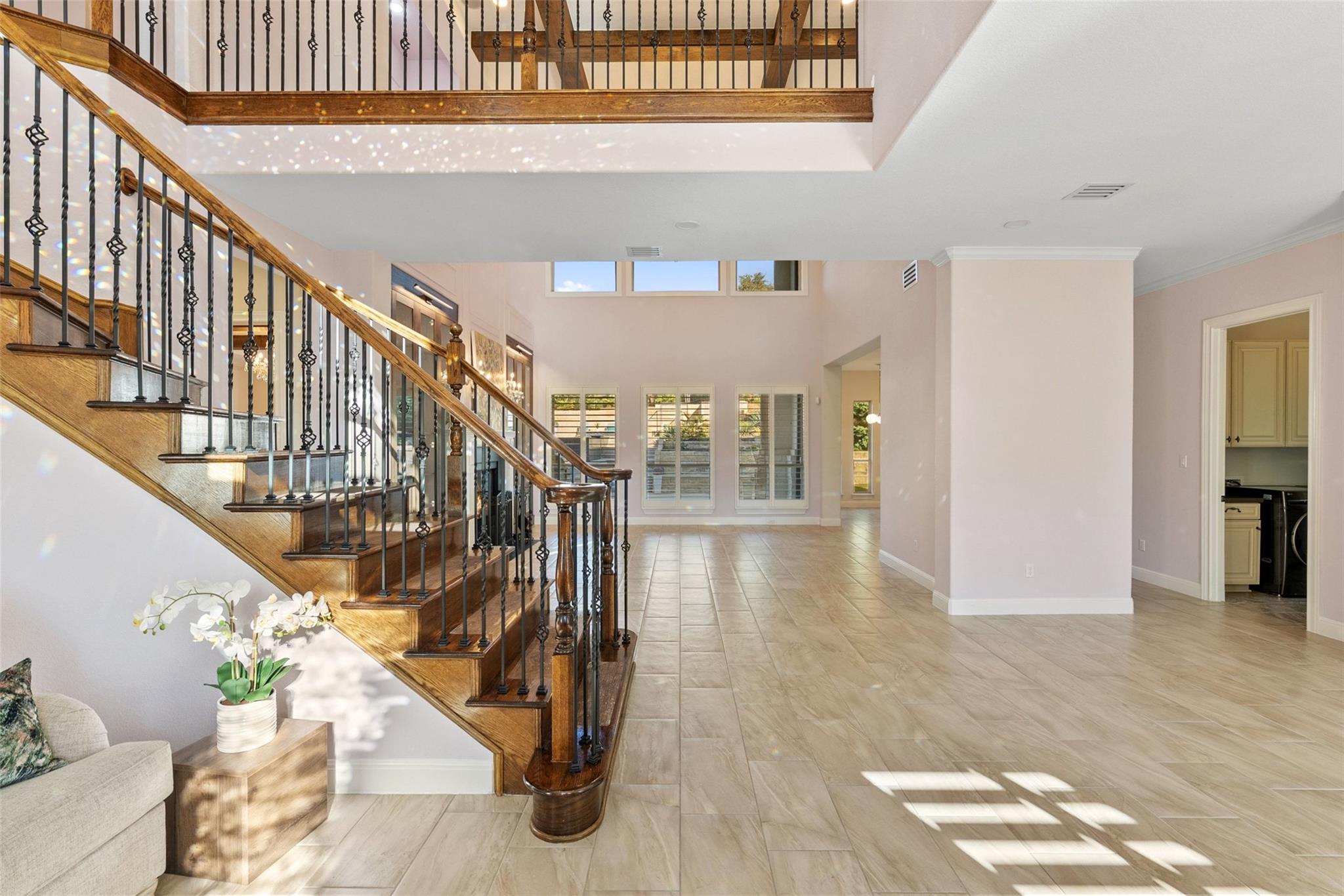 310 Bella Montagna Cir, Austin, TX 78734