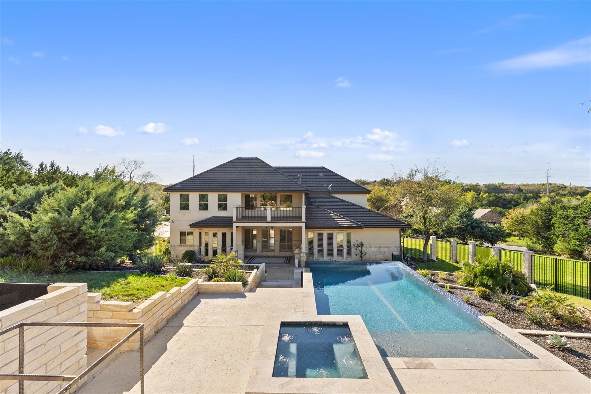 310 Bella Montagna Cir, Austin, TX 78734