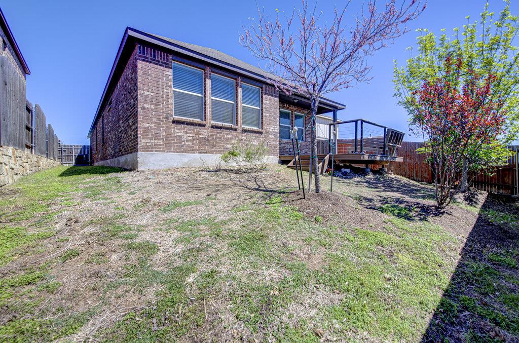 196 Pepperbark Loop, Buda, TX 78610