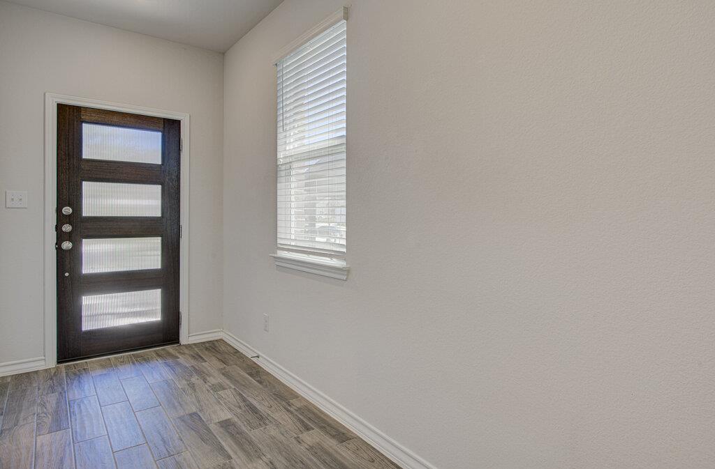 196 Pepperbark Loop, Buda, TX 78610