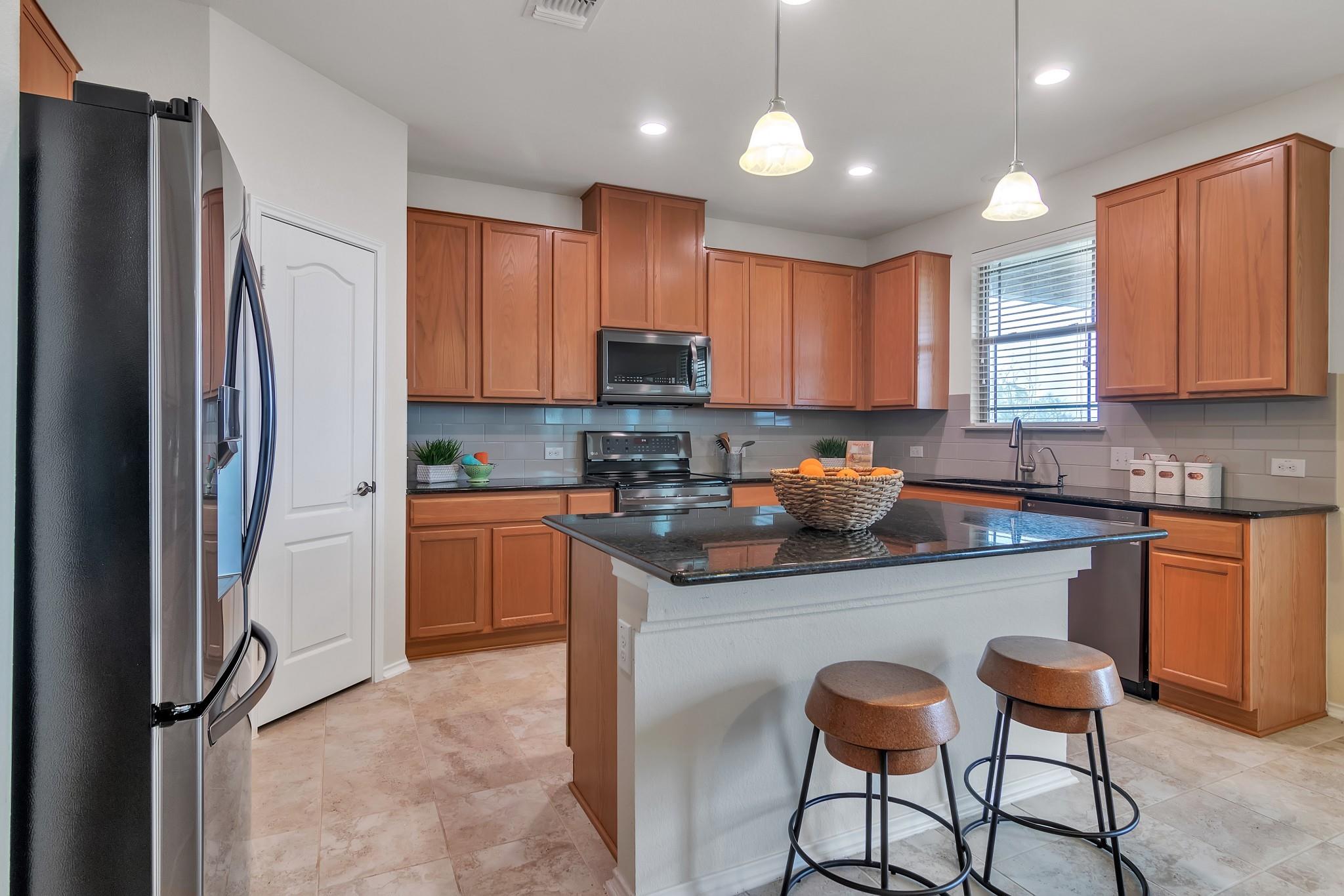 1075 Toltec Trl, Georgetown, TX 78626