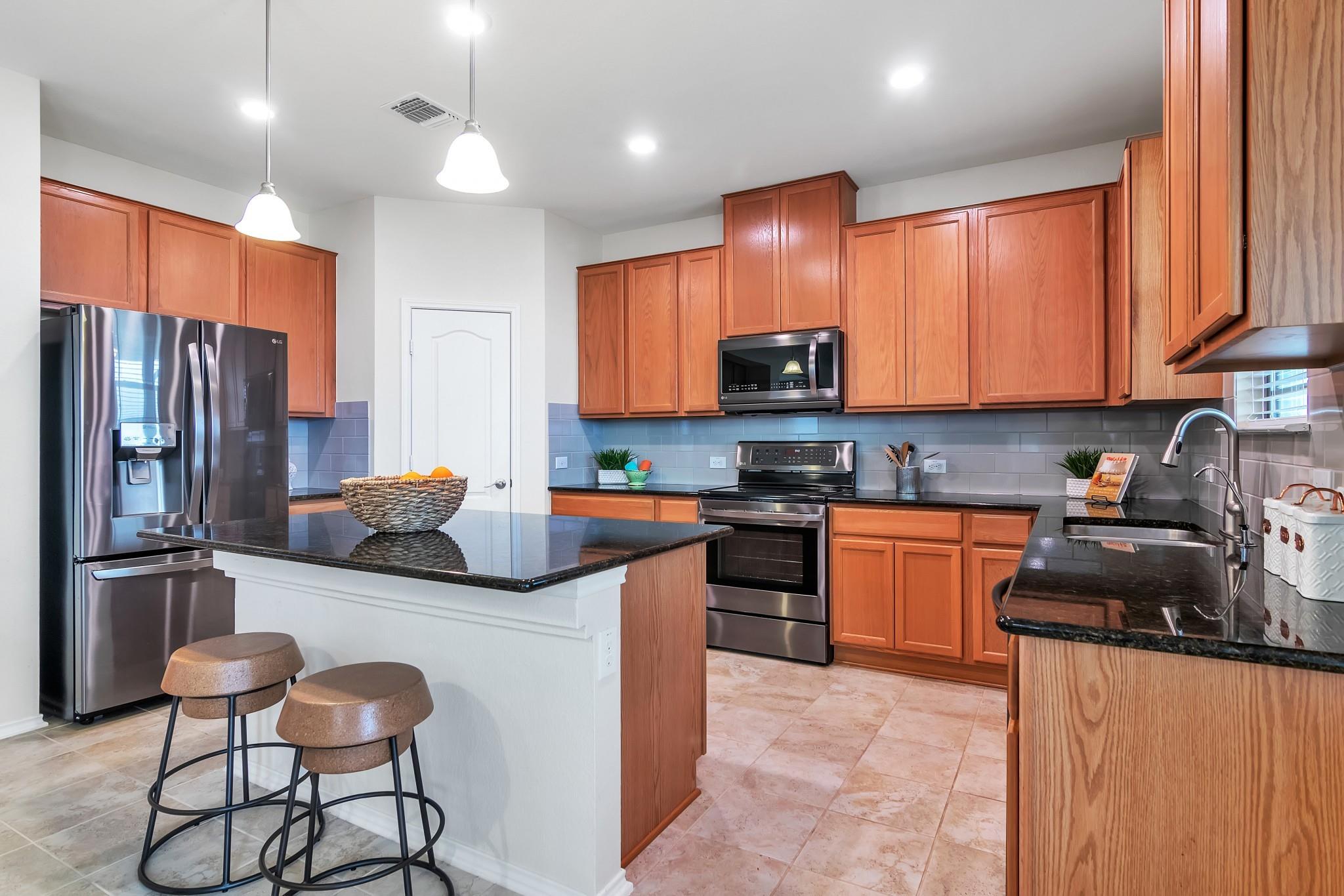 1075 Toltec Trl, Georgetown, TX 78626