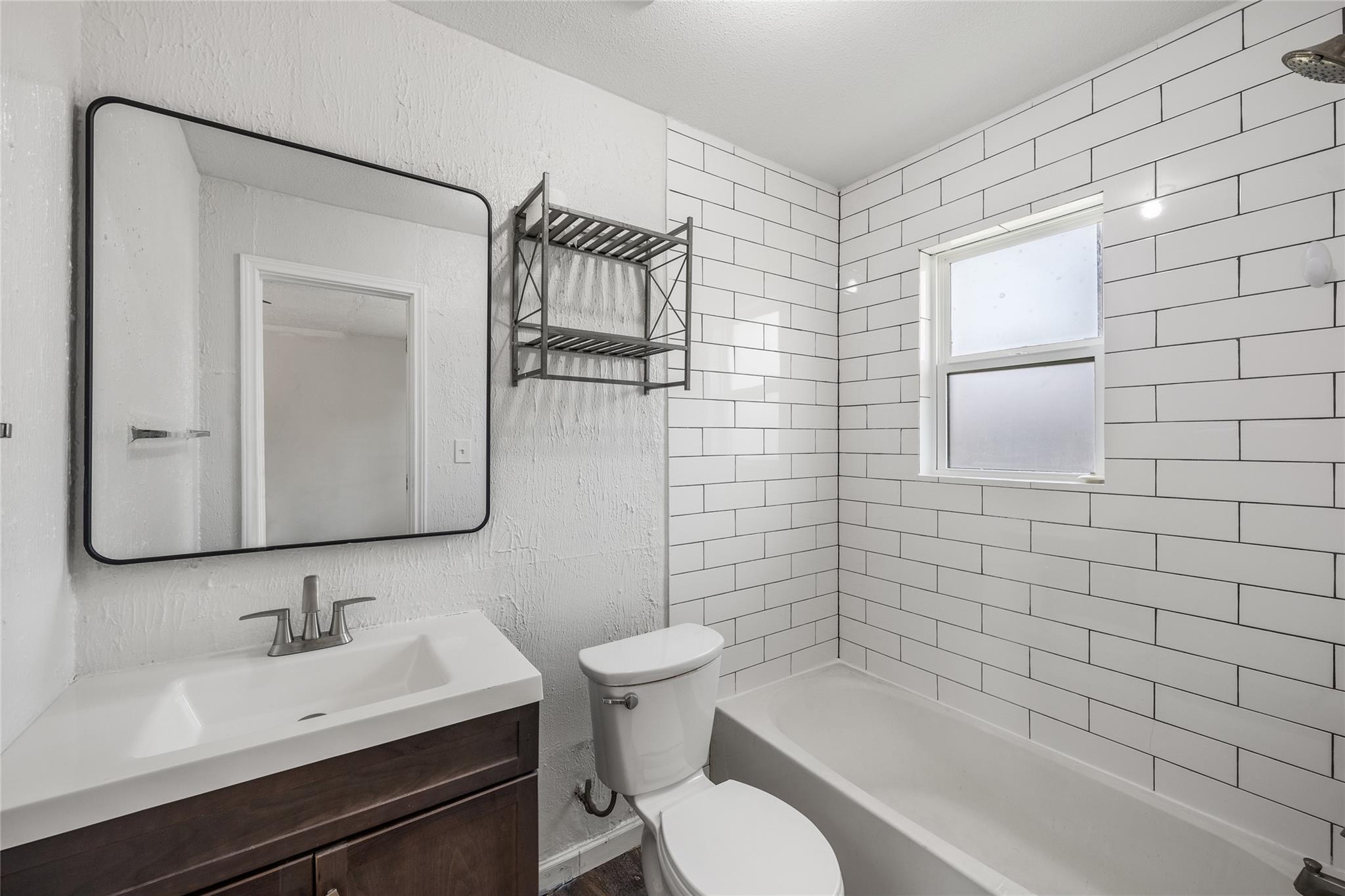 1116 Ebert Ave # B, Austin, TX 78721