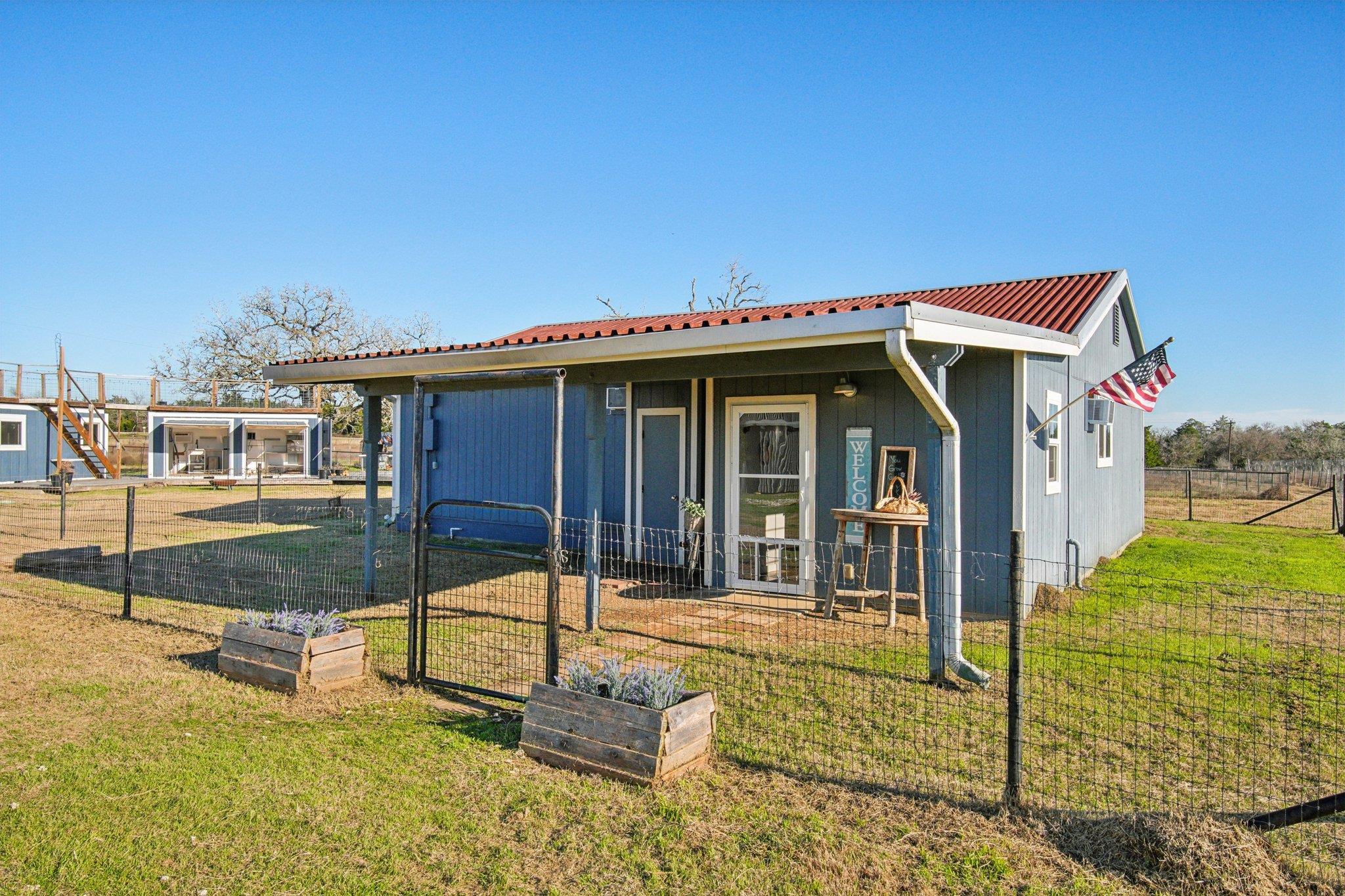 2200 Highway 21 E, Paige, TX 78659