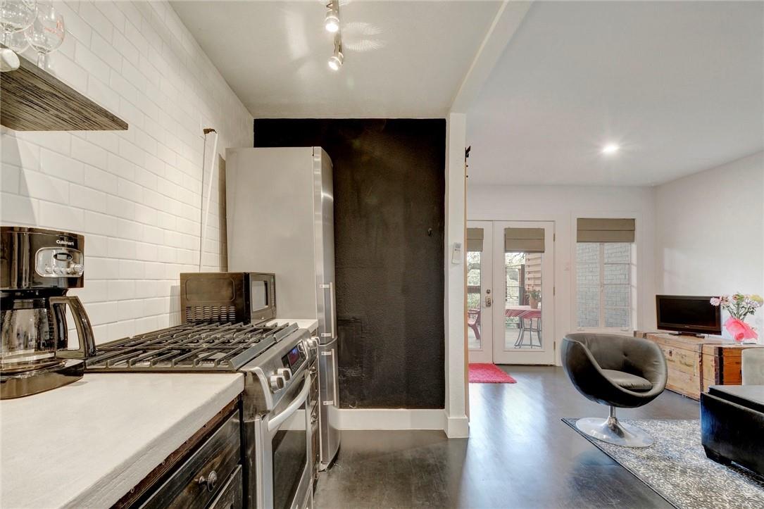 1212 Castle Hill St # 3, Austin, TX 78703