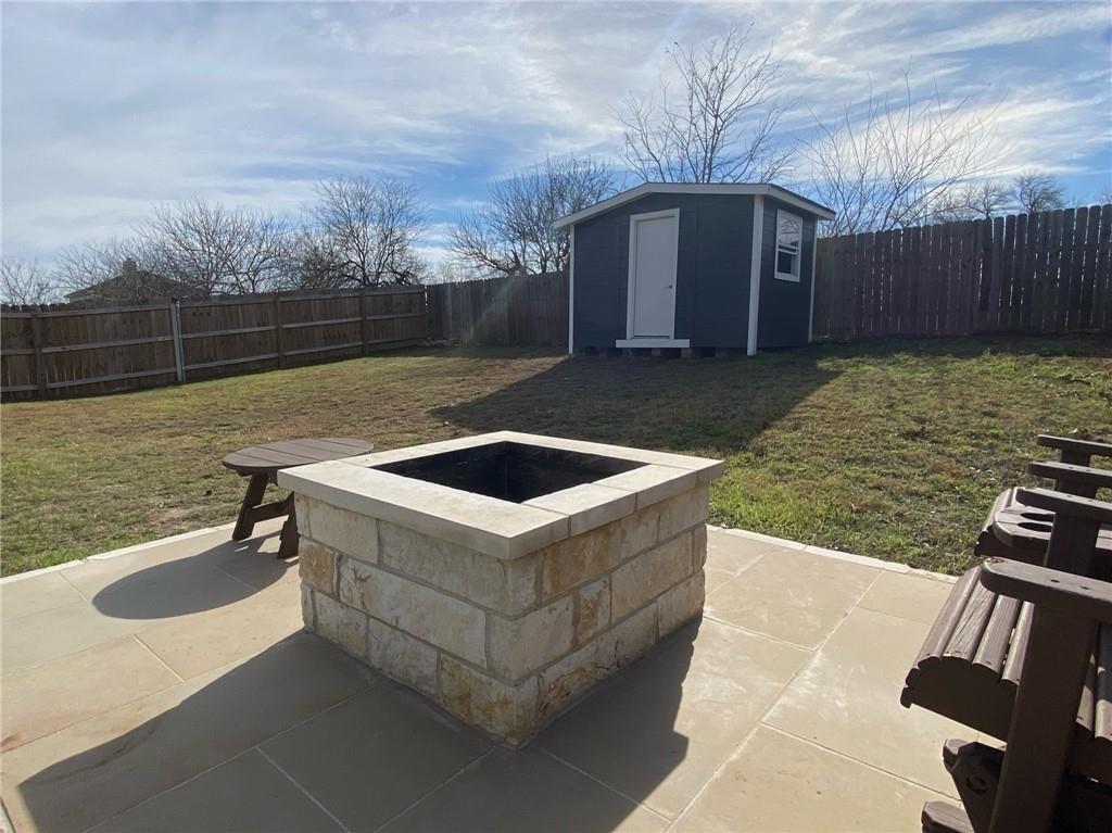 141 Ruby Lake Dr, Kyle, TX 78640