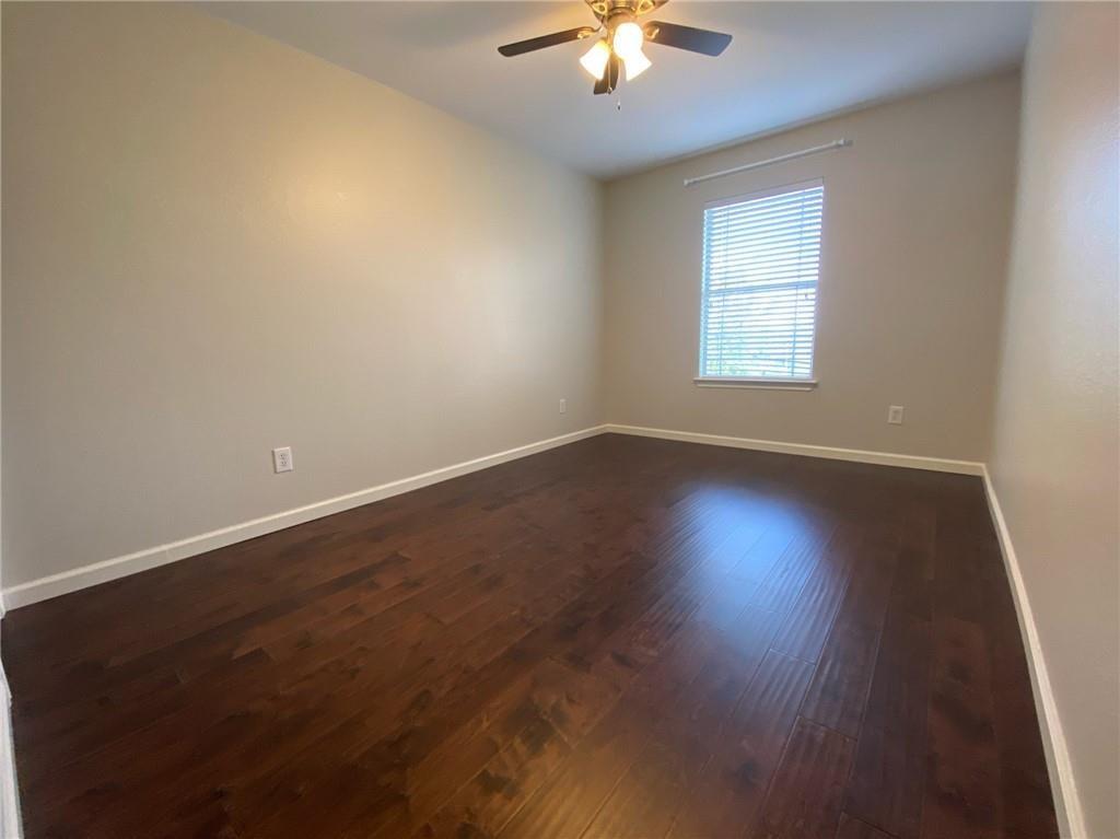 141 Ruby Lake Dr, Kyle, TX 78640