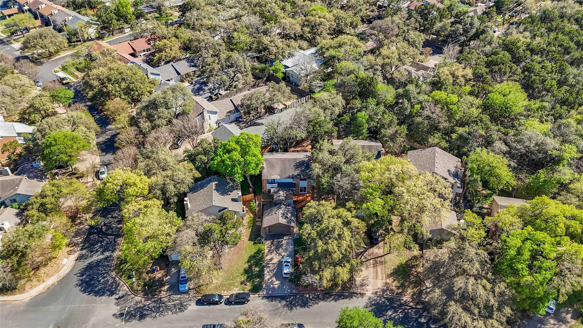 1703 Waterloo Trl # B, Austin, TX 78704