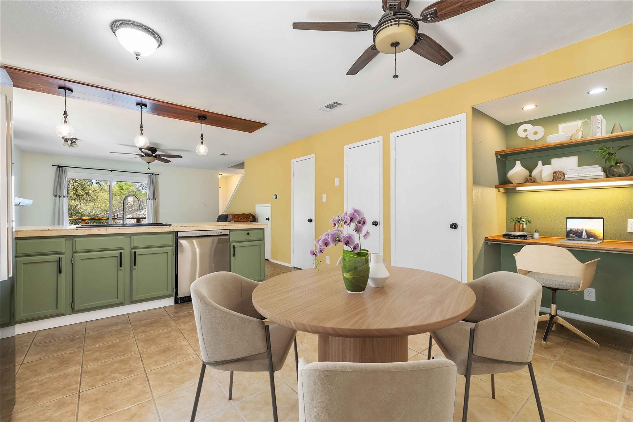 1703 Waterloo Trl # B, Austin, TX 78704