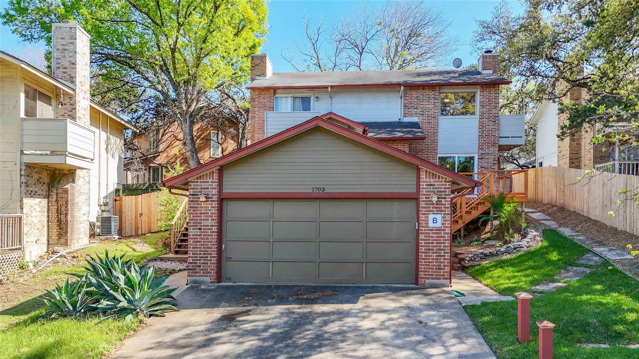 1703 Waterloo Trl # B, Austin, TX 78704