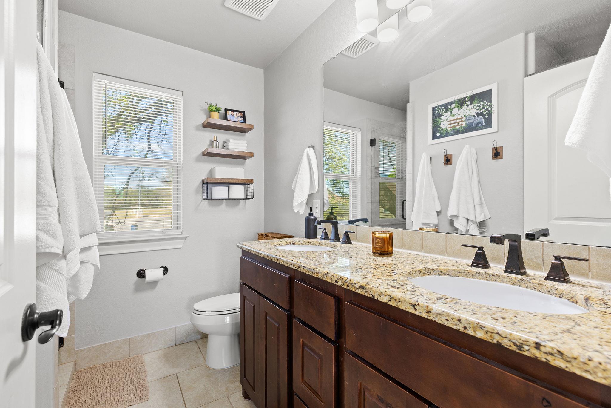 104 Carmen Cv, Burnet, TX 78611