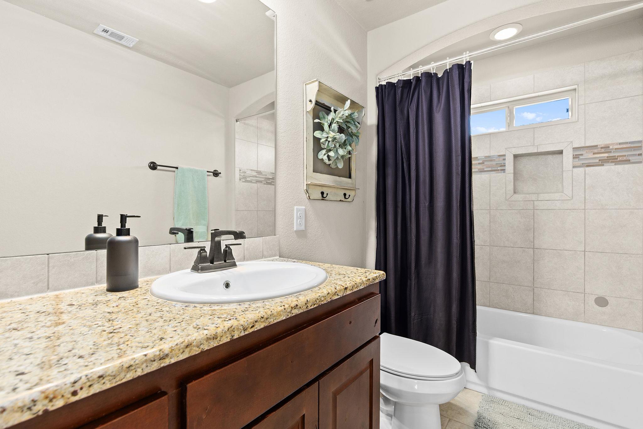 104 Carmen Cv, Burnet, TX 78611