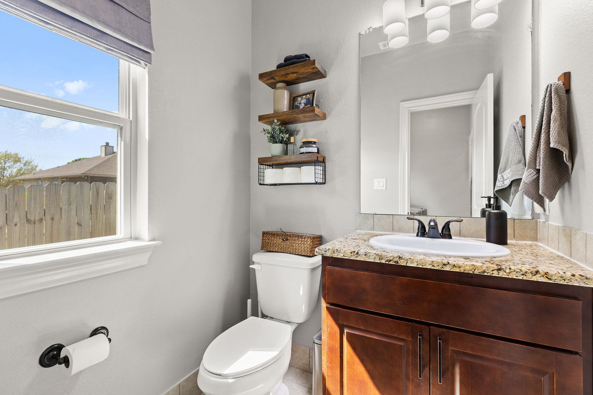 104 Carmen Cv, Burnet, TX 78611