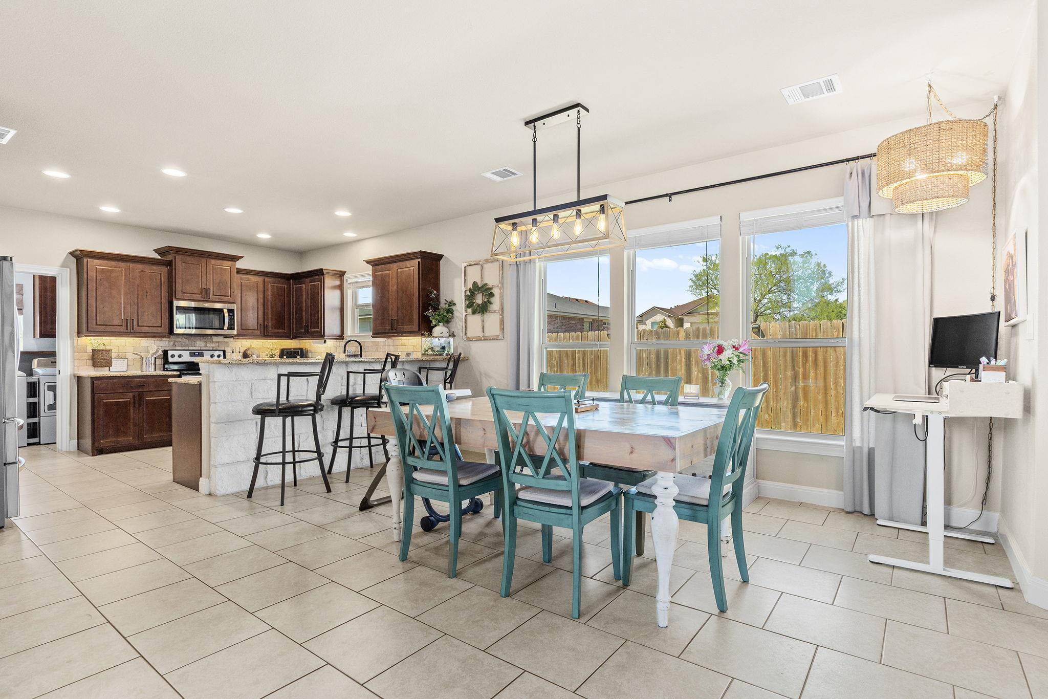 104 Carmen Cv, Burnet, TX 78611