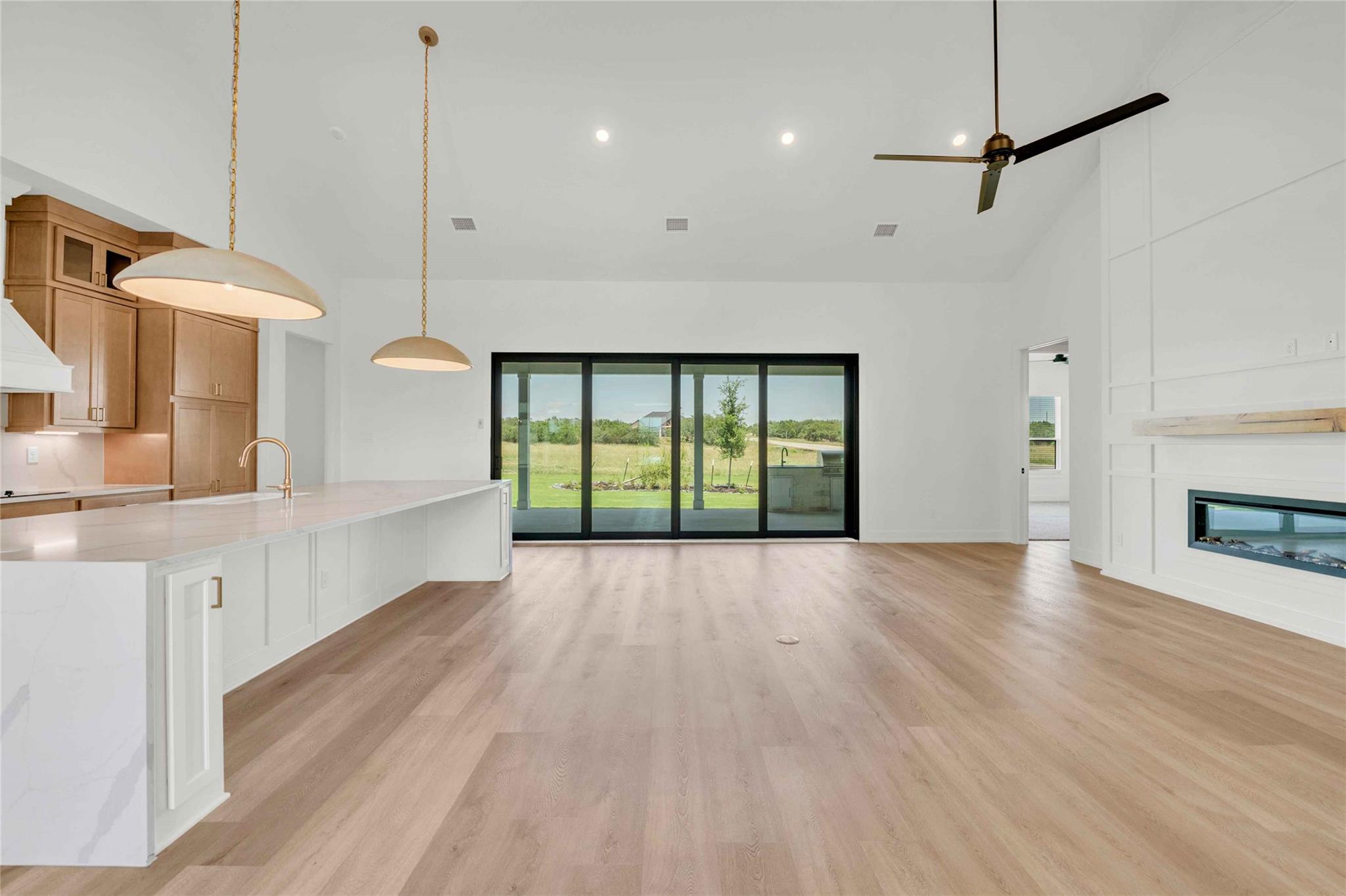 200 Saddle Springs Dr, Georgetown, TX 78633