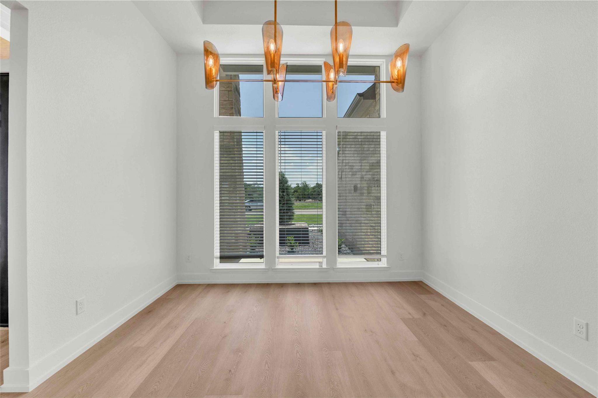 200 Saddle Springs Dr, Georgetown, TX 78633