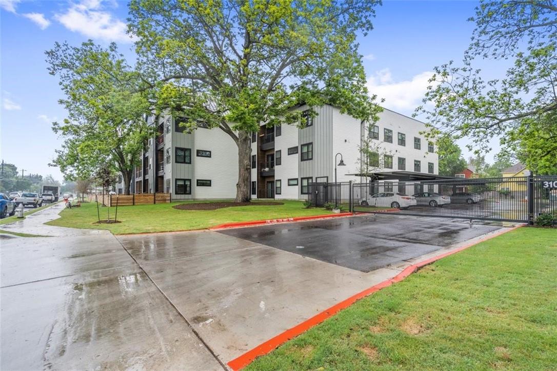 3101 Govalle Ave # 214, Austin, TX 78702