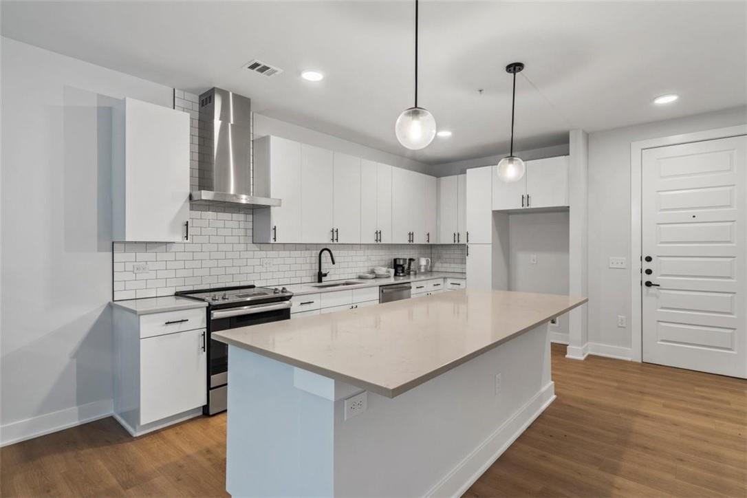 3101 Govalle Ave # 214, Austin, TX 78702