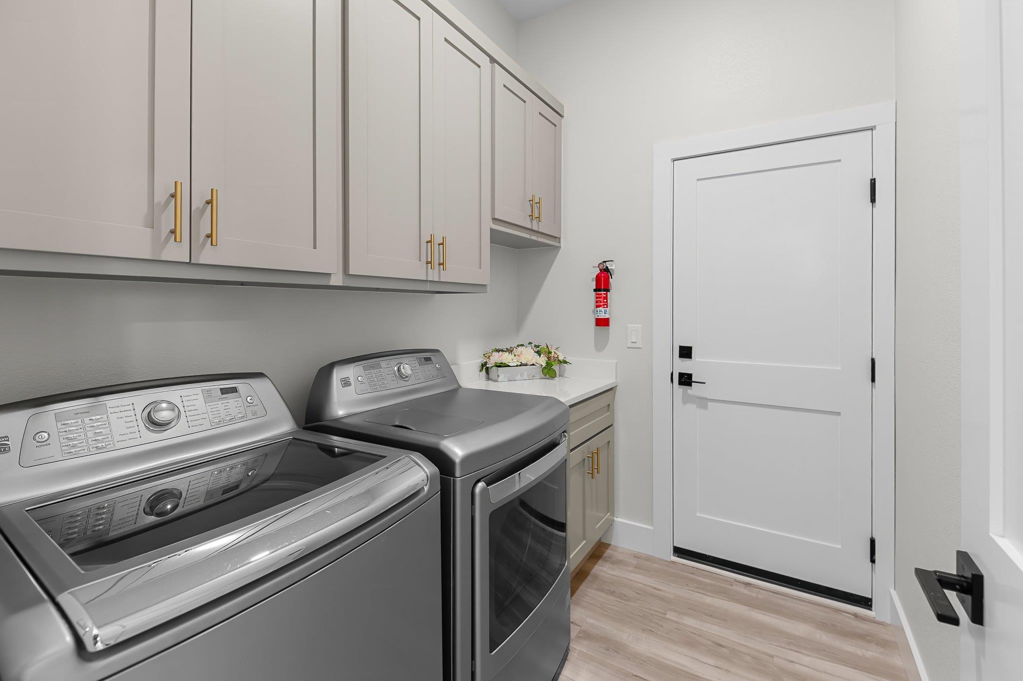 130 Crepe Myrtle Ln, Georgetown, TX 78633