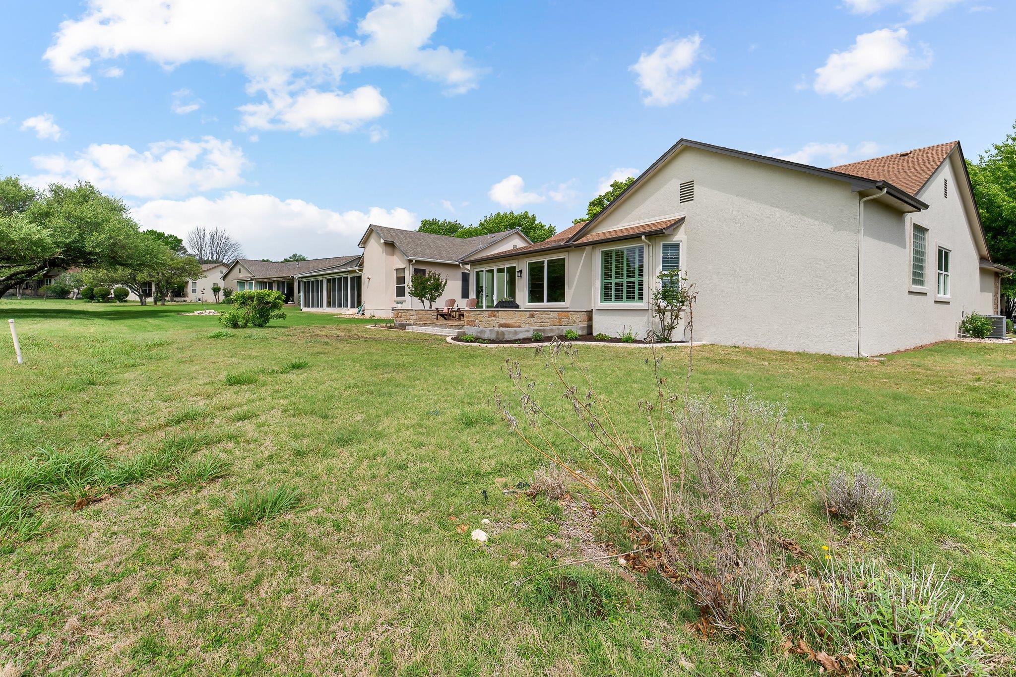 130 Crepe Myrtle Ln, Georgetown, TX 78633