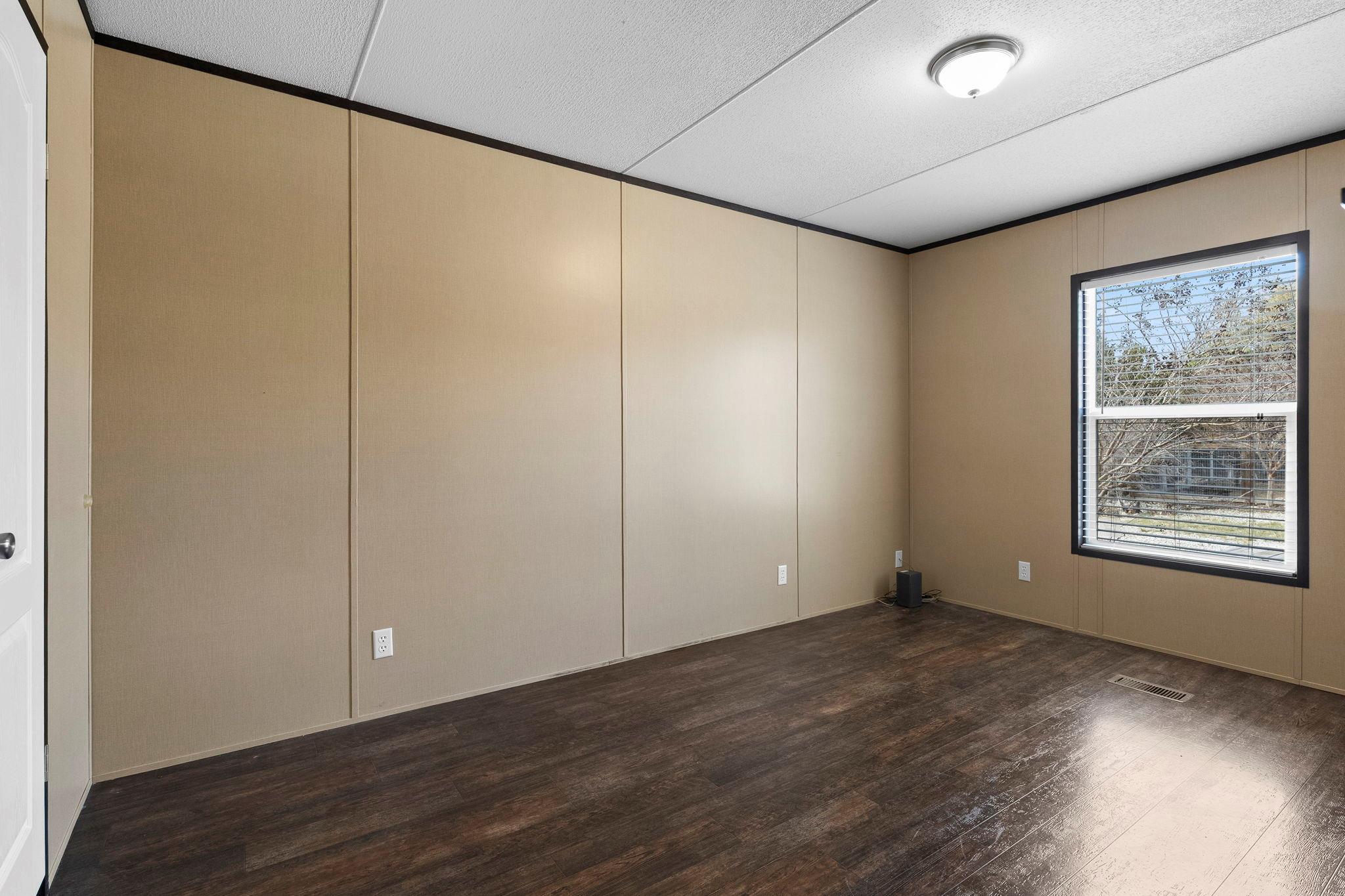 948 Lazy Diamond, Canyon Lake, TX 78133