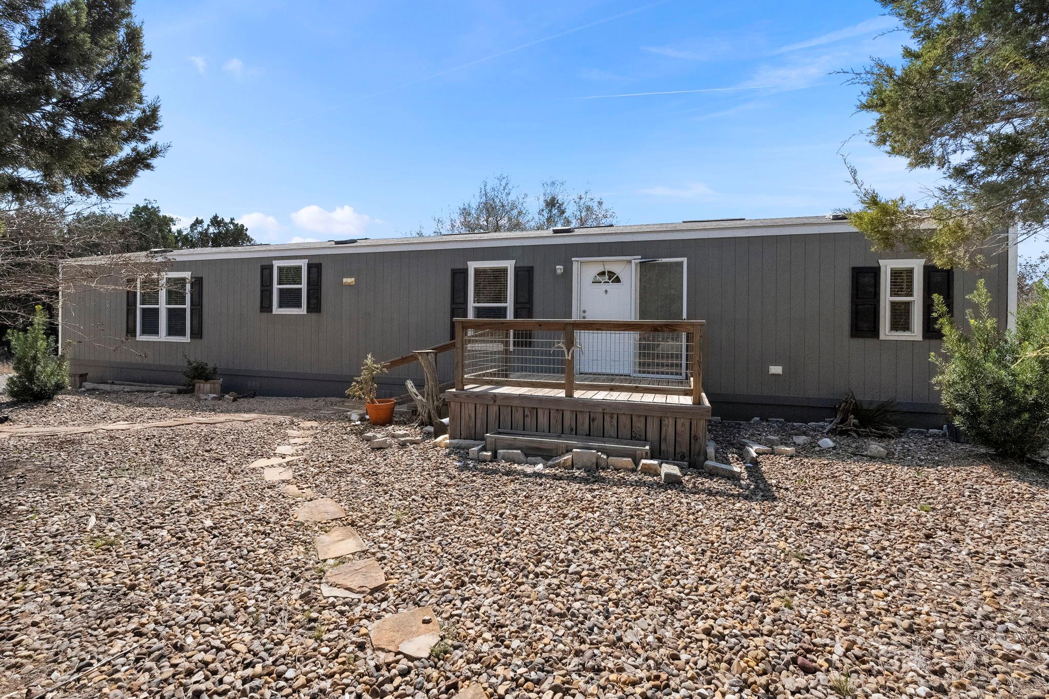 948 Lazy Diamond, Canyon Lake, TX 78133