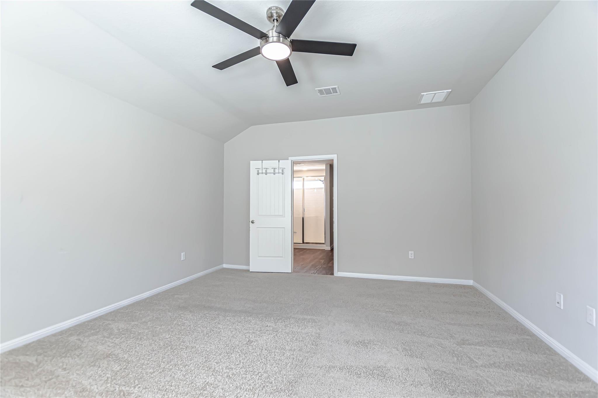 114 Mercer St, Bastrop, TX 78602