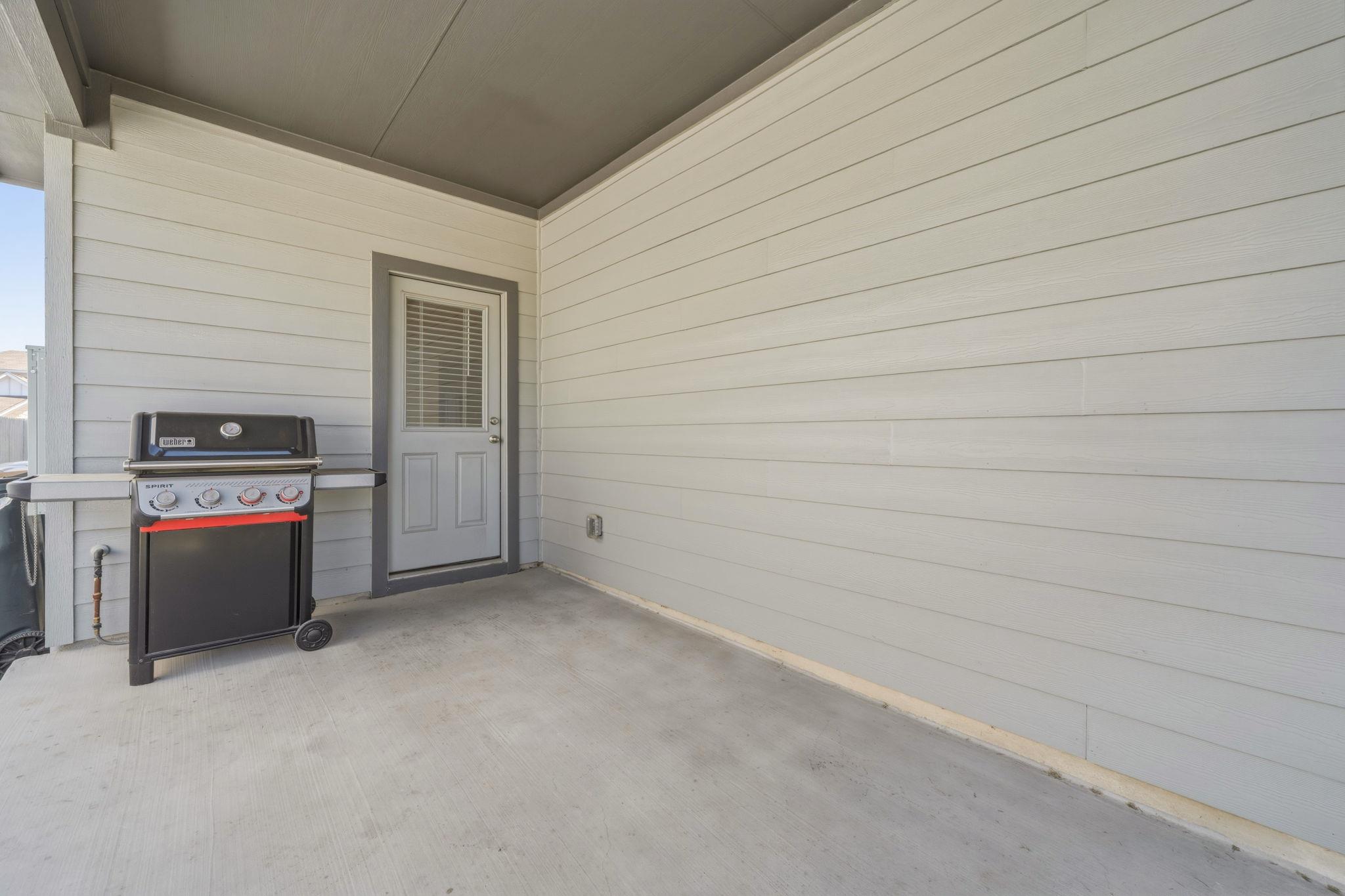 223 Rieber Rd, Kyle, TX 78640