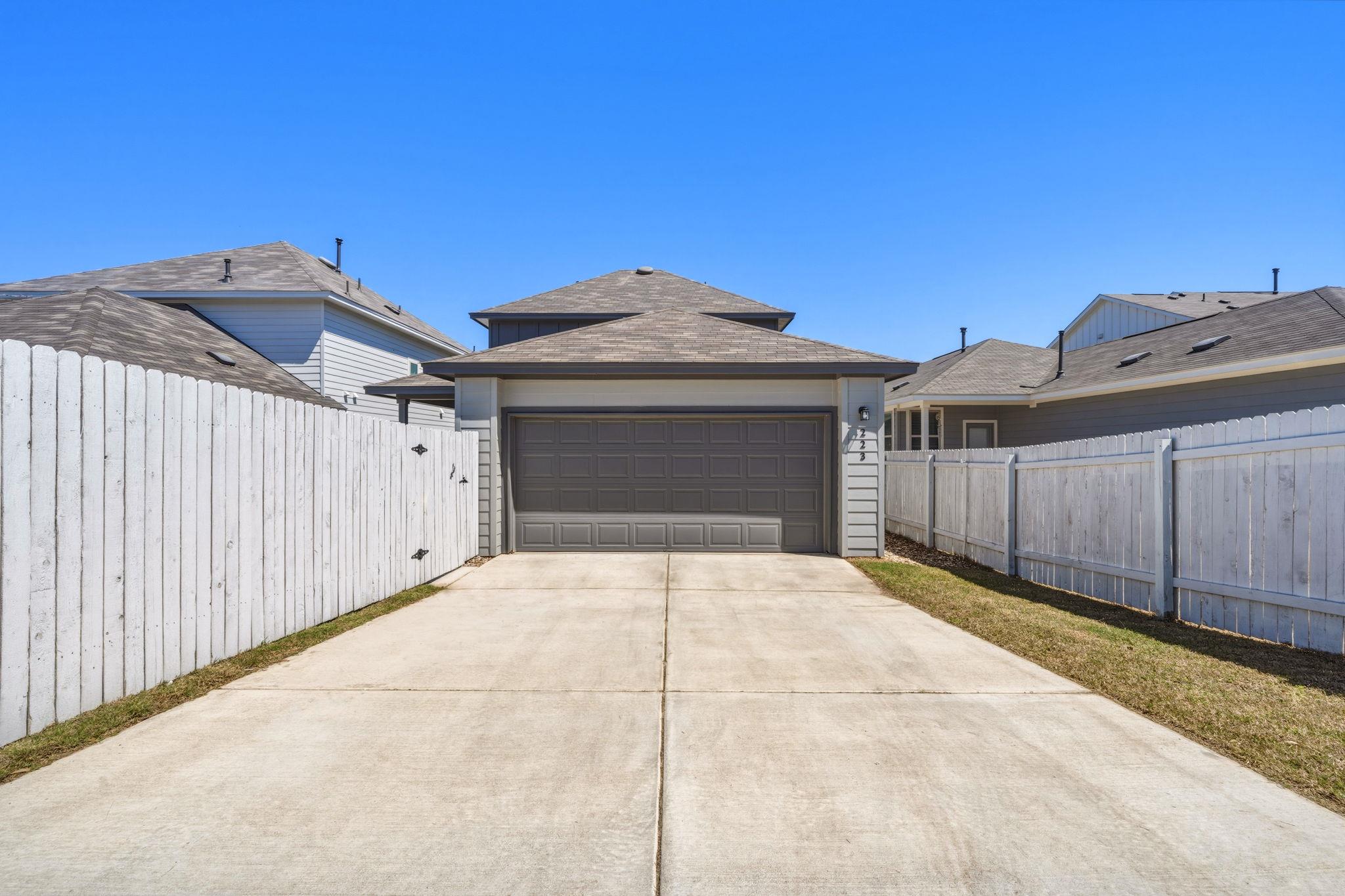 223 Rieber Rd, Kyle, TX 78640