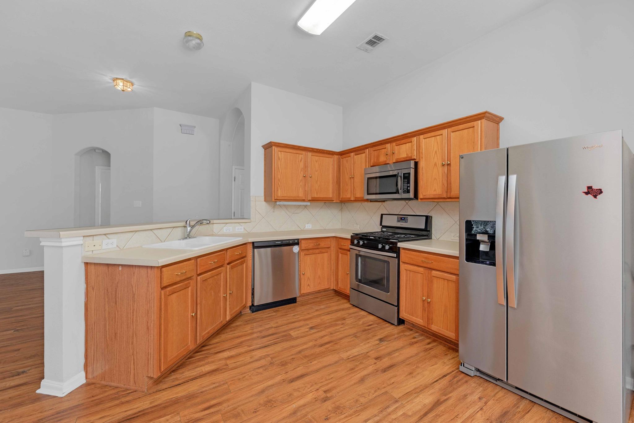 631 Columbine Ave, Cedar Park, TX 78613