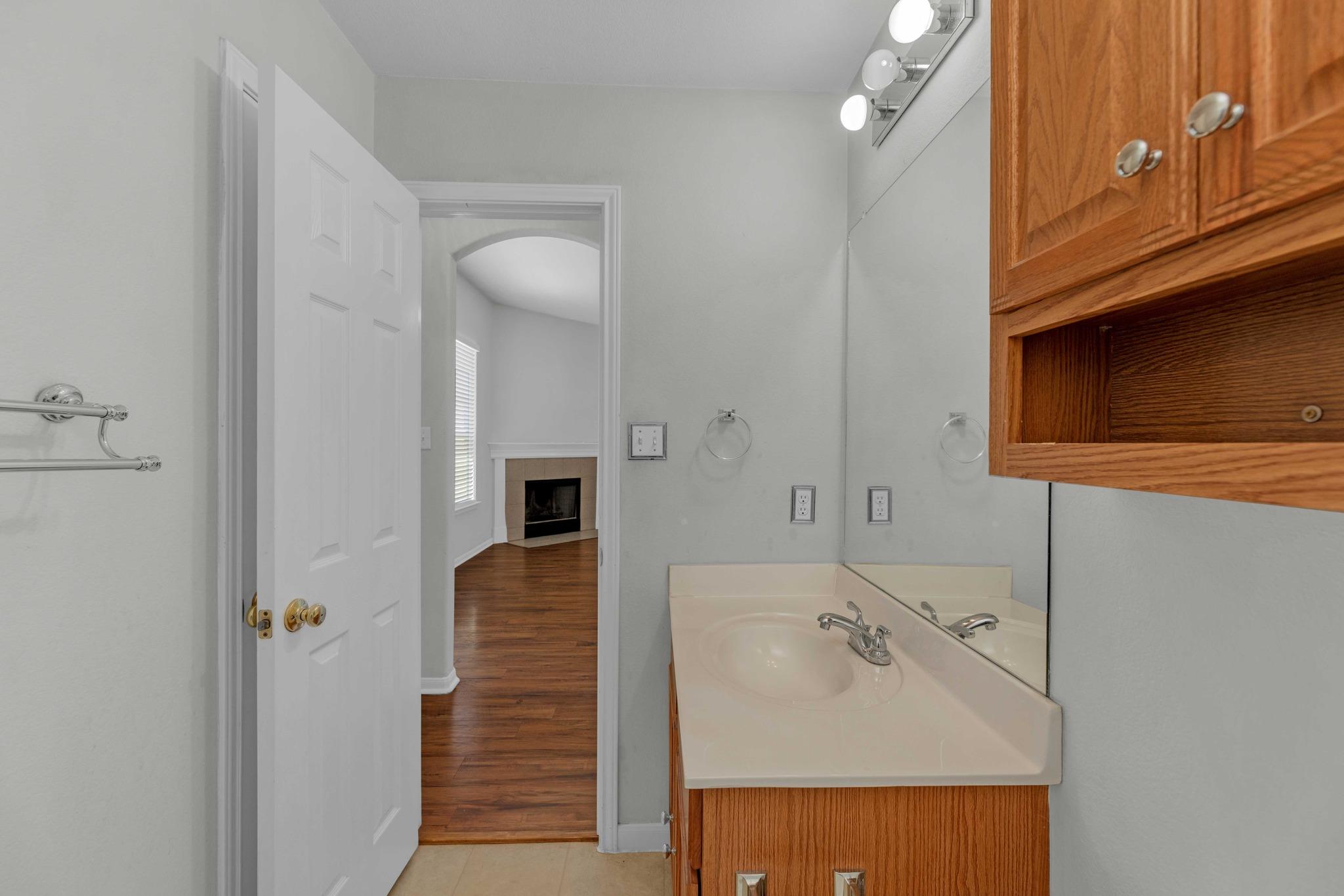 631 Columbine Ave, Cedar Park, TX 78613