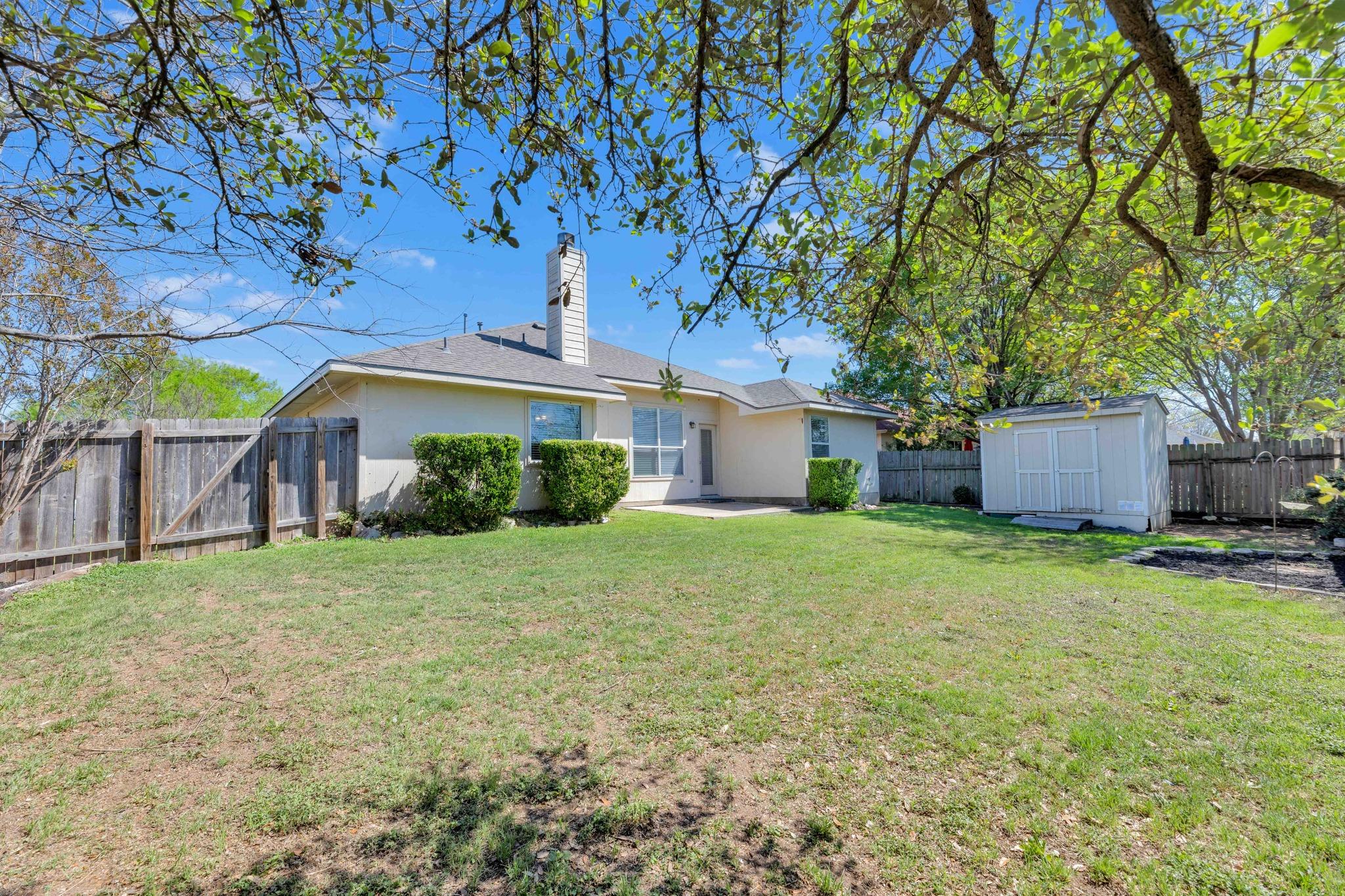 631 Columbine Ave, Cedar Park, TX 78613