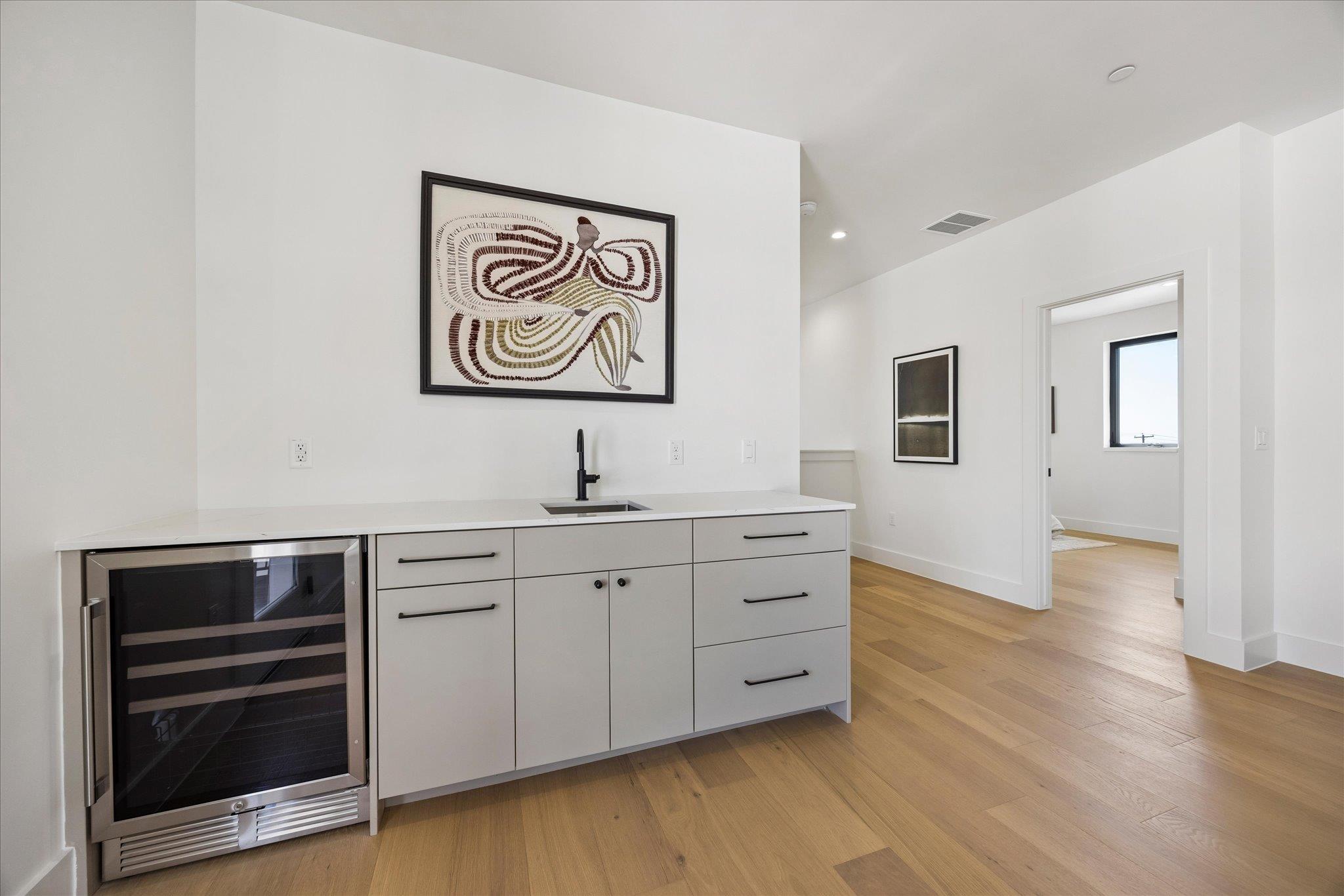 4416 S 1st St # 2, Austin, TX 78745