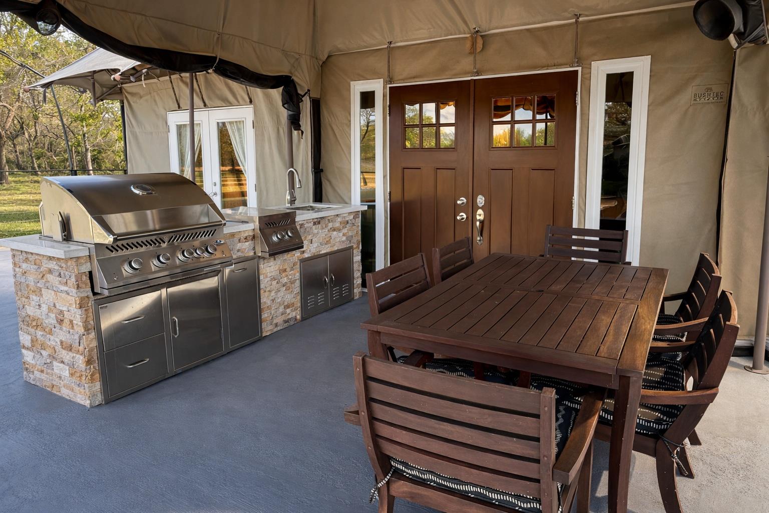 1839 County Road 103, Columbus, TX 78934