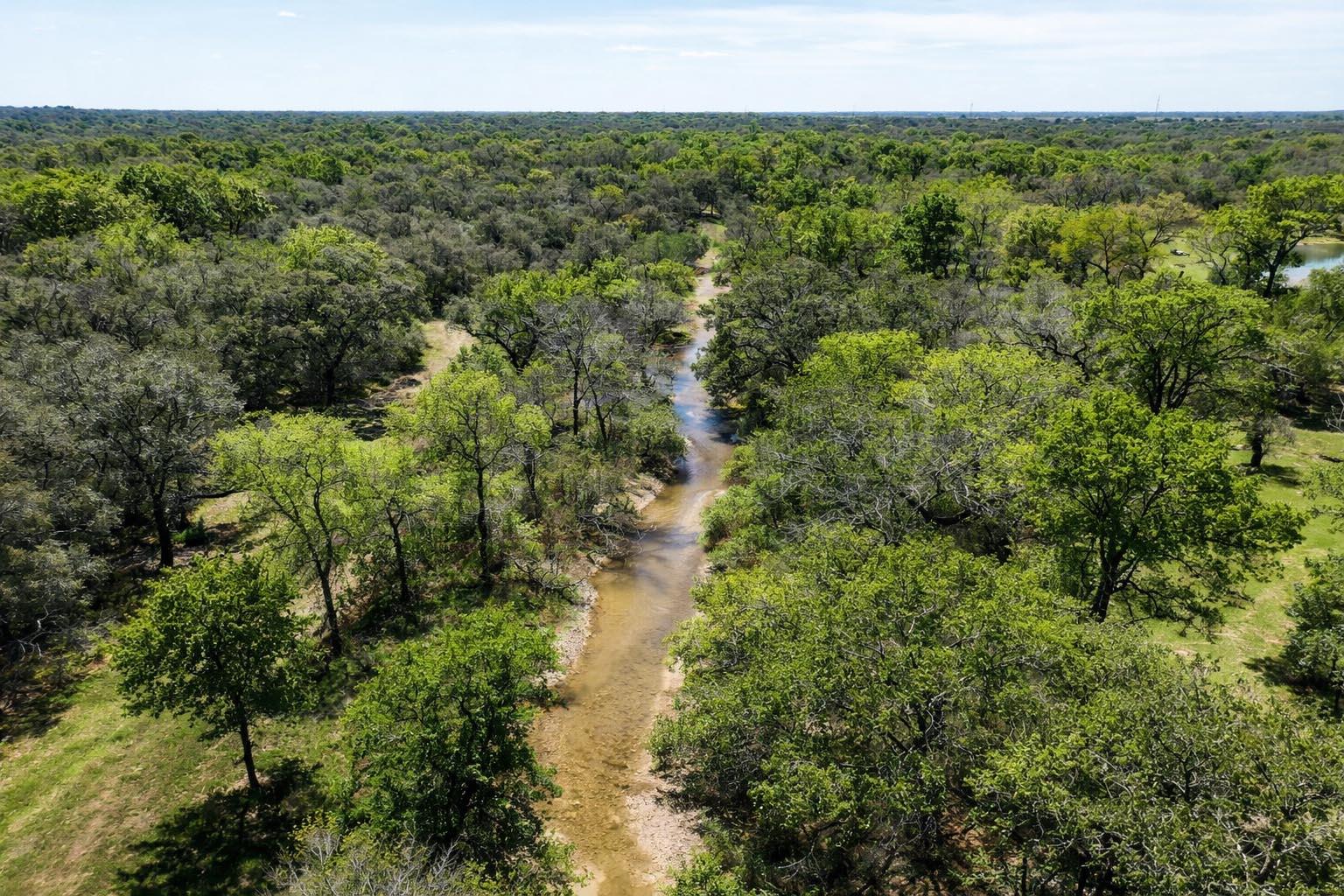 1839 County Road 103, Columbus, TX 78934