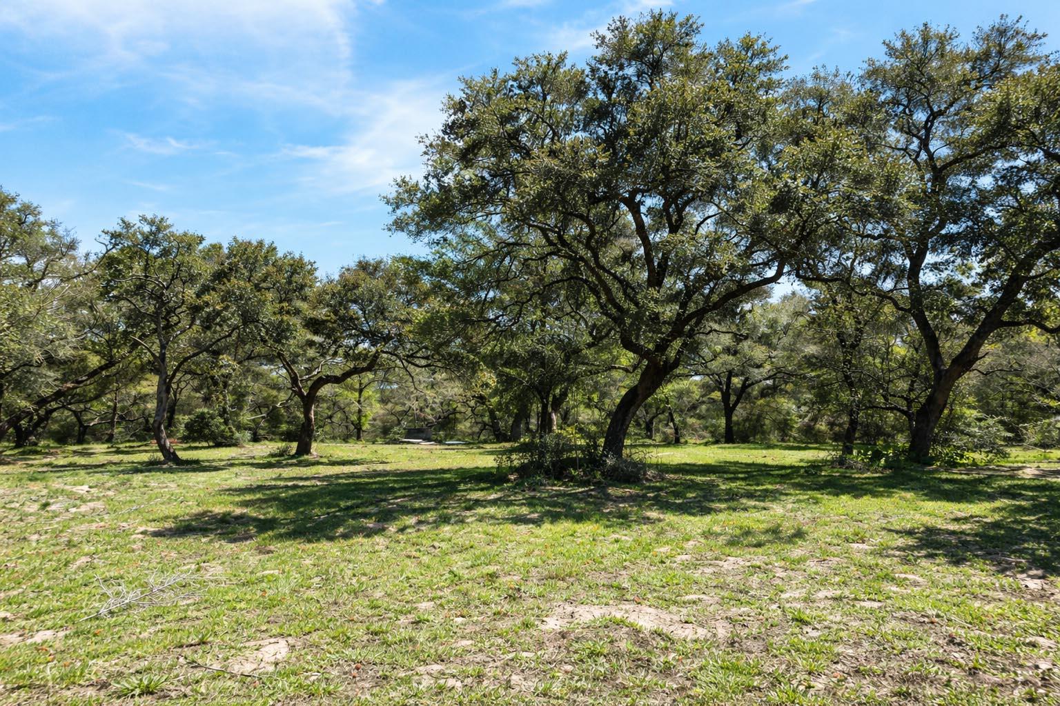 1839 County Road 103, Columbus, TX 78934