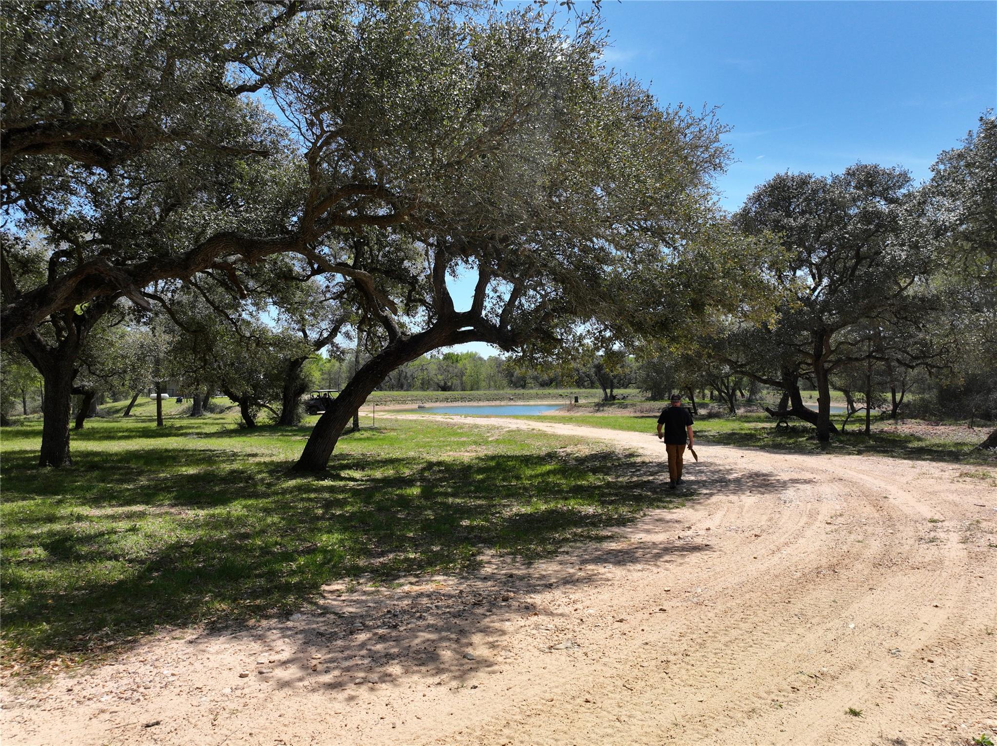 1839 County Road 103, Columbus, TX 78934