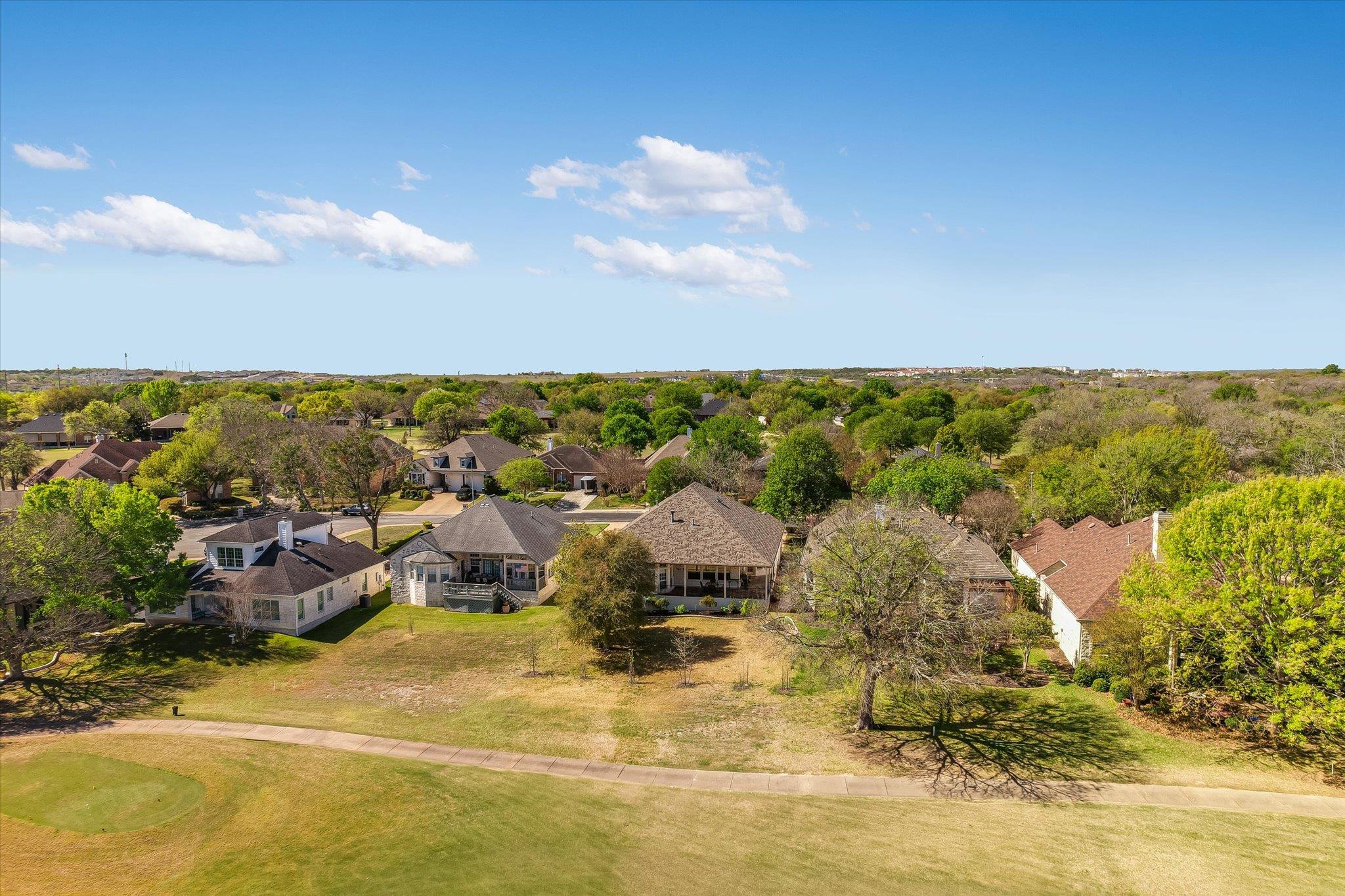 4912 Interlachen Ln, Austin, TX 78747