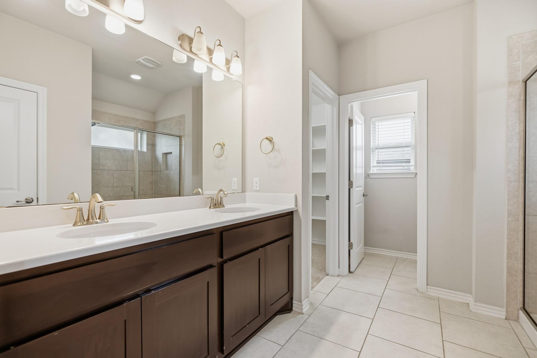 9001 Palmito Dr # 105, Austin, TX 78717