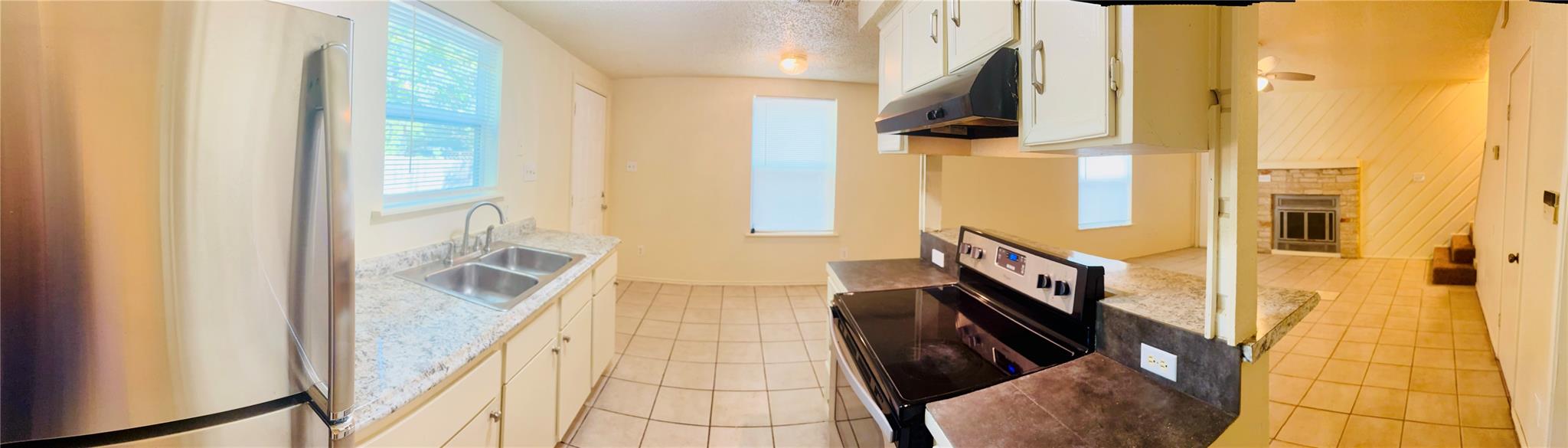 1206 Tartan Ln # B, Austin, TX 78753