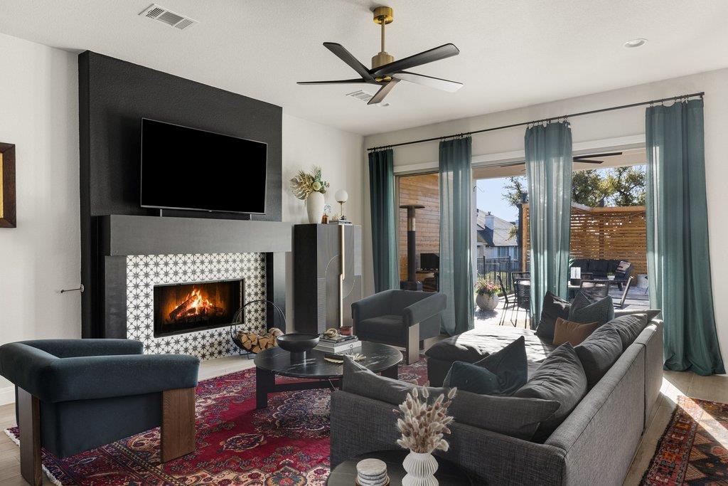 2503 Sunset Vista Cir # 132, Spicewood, TX 78669