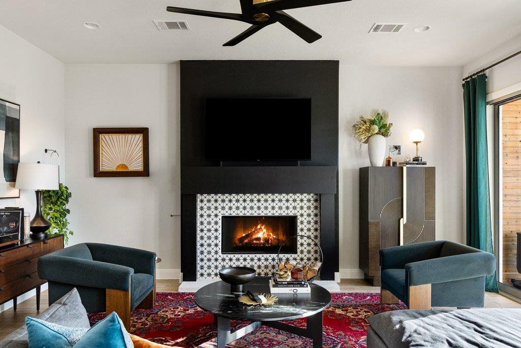 2503 Sunset Vista Cir # 132, Spicewood, TX 78669