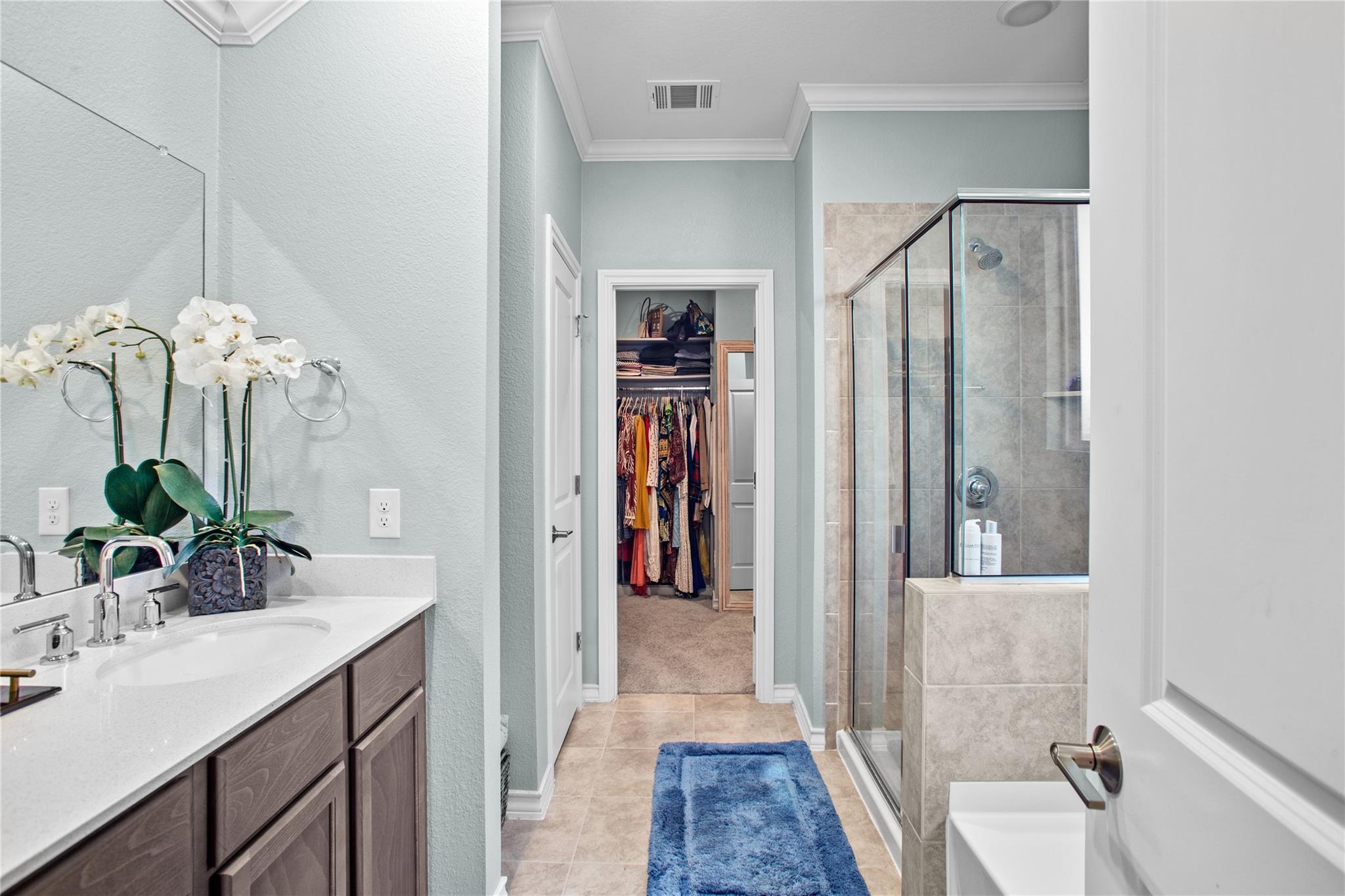 109 Adeline Rd, Hutto, TX 78634