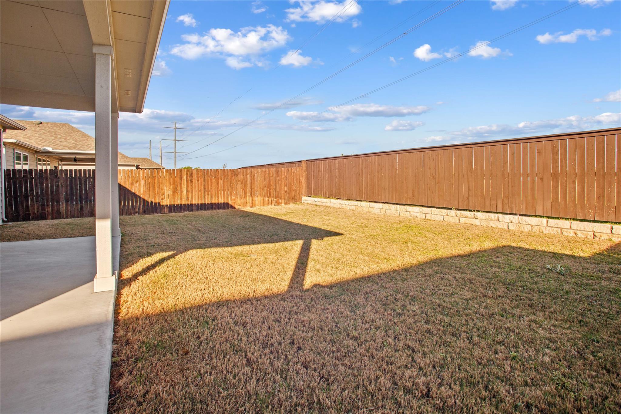 109 Adeline Rd, Hutto, TX 78634