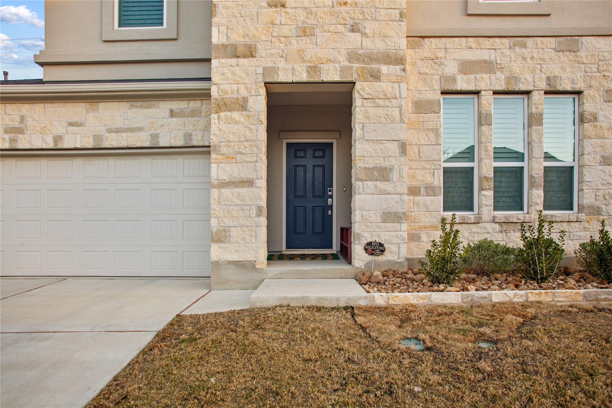 109 Adeline Rd, Hutto, TX 78634