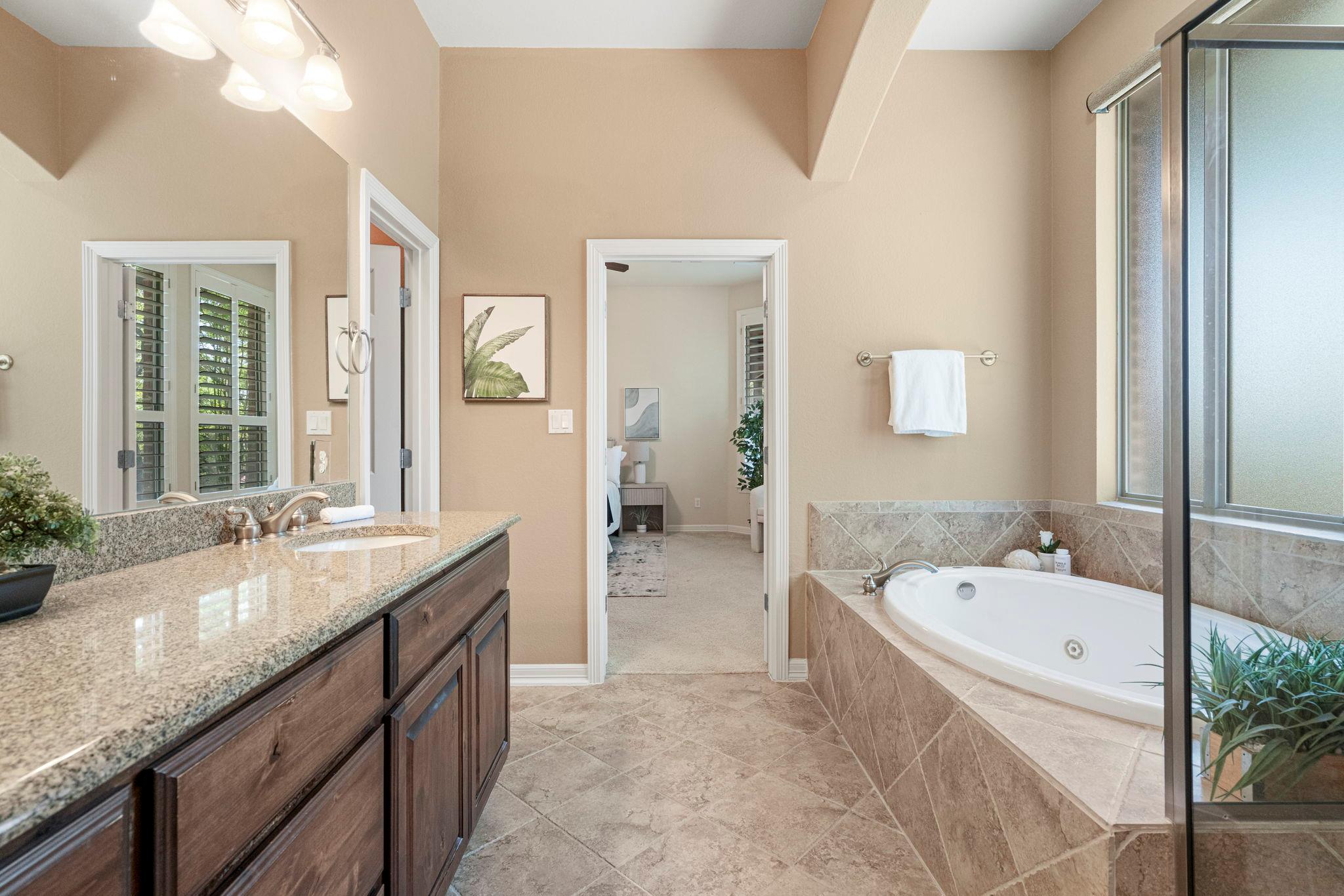 175 Empire Ct, Austin, TX 78737