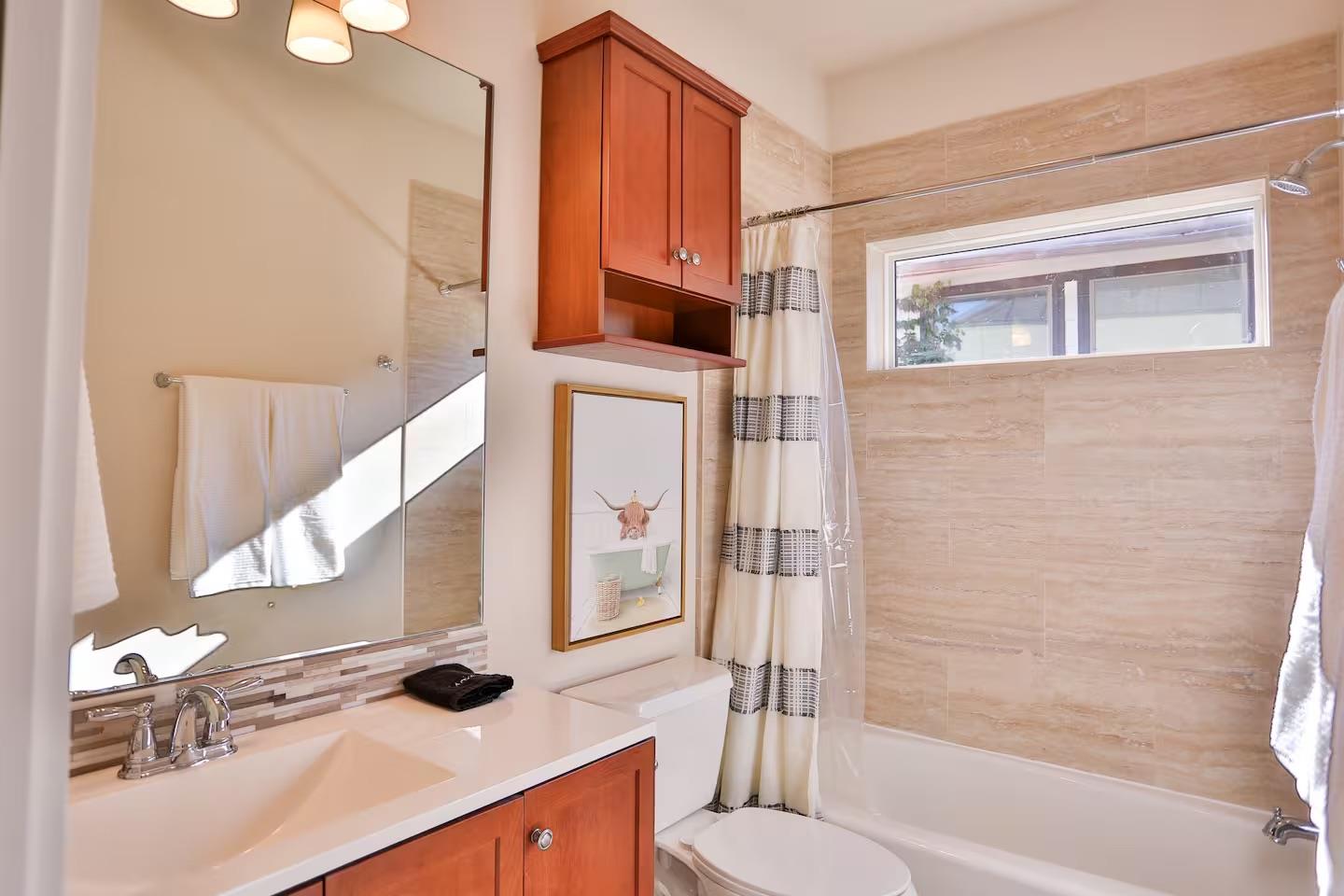 2203 Thornton Rd # A, Austin, TX 78704