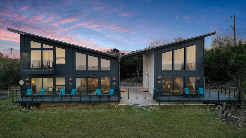 620 Windy Hills Rd, Dripping Springs, TX 78620