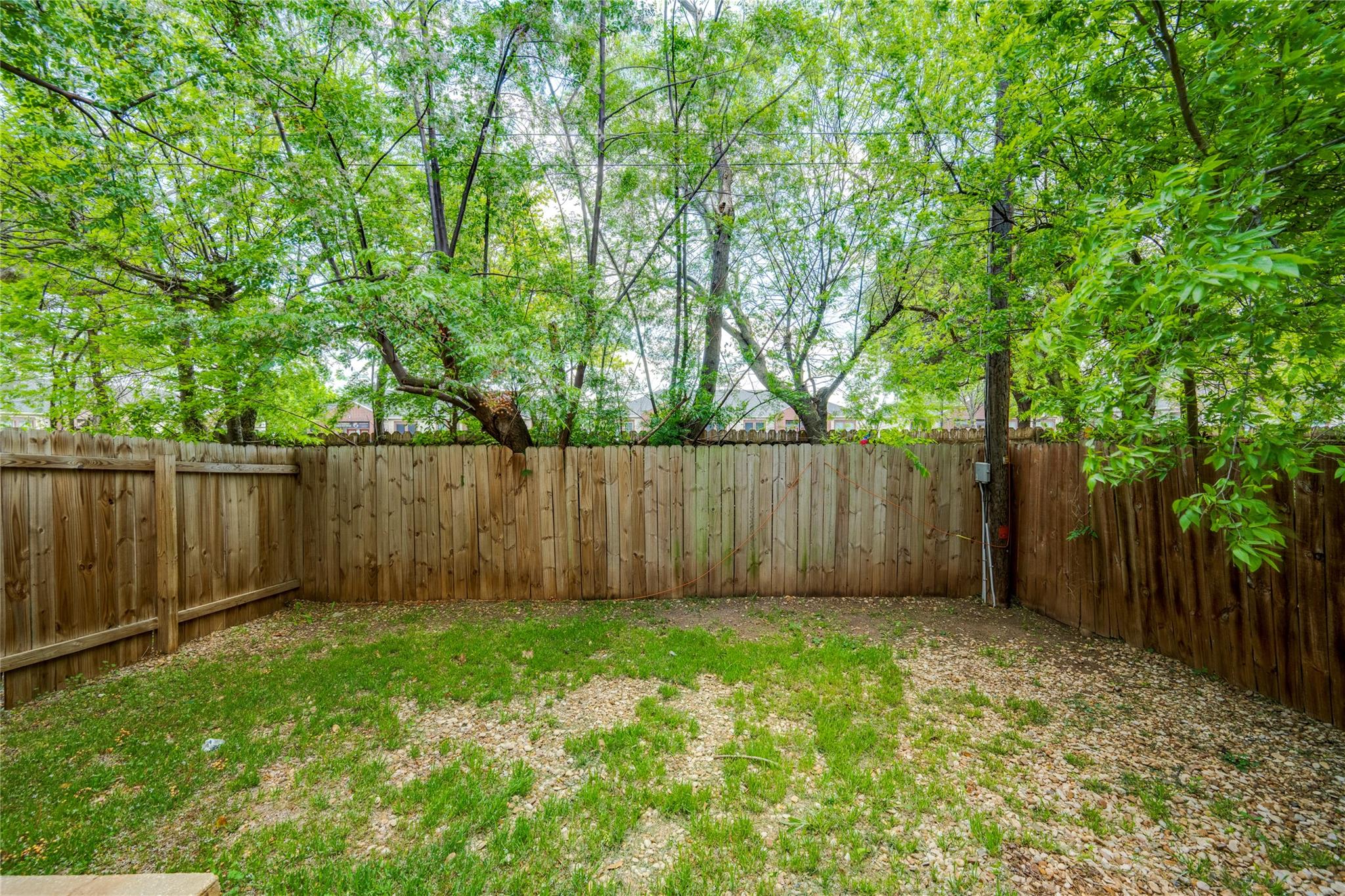 915 Chisholm Cv, Round Rock, TX 78681