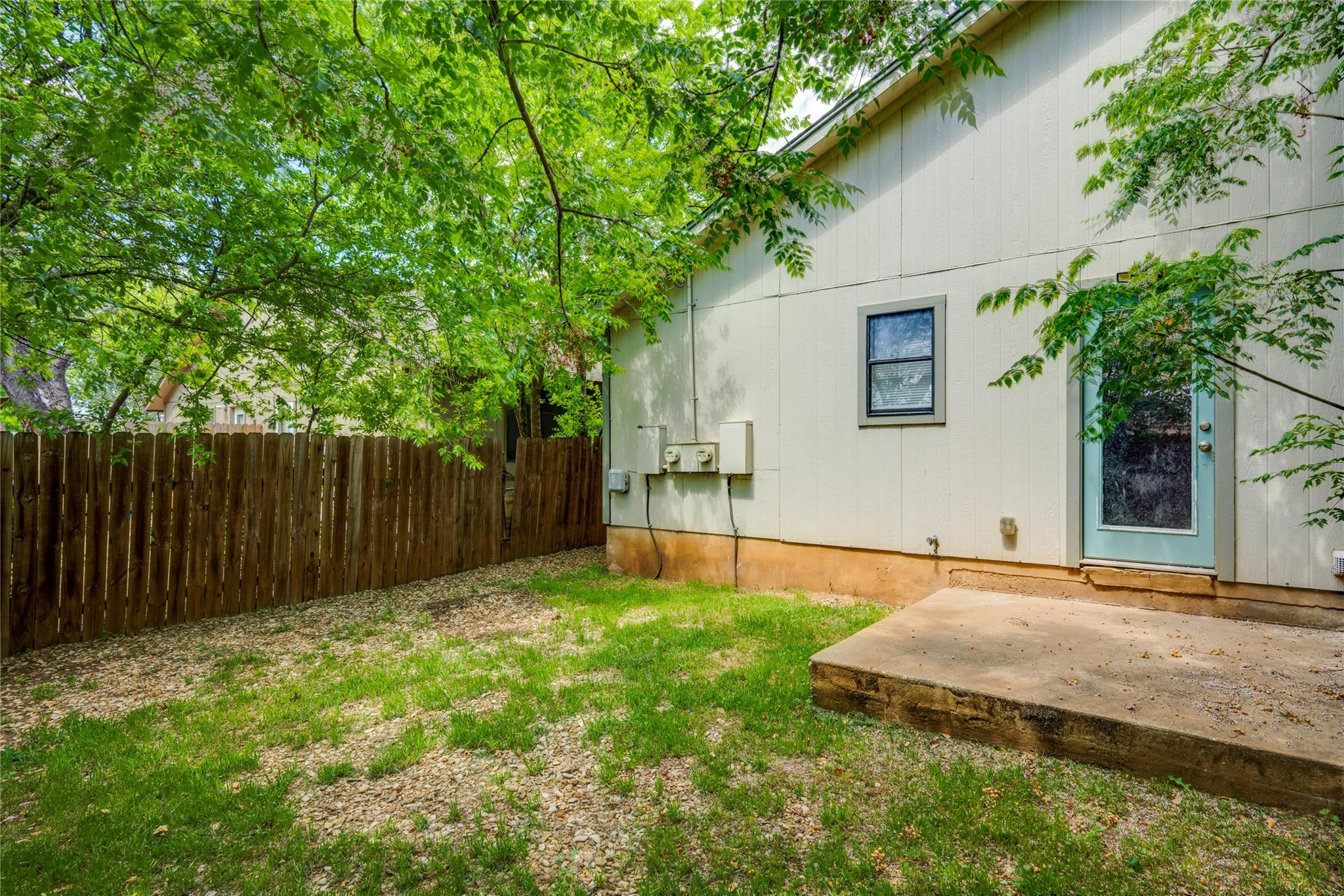 915 Chisholm Cv, Round Rock, TX 78681